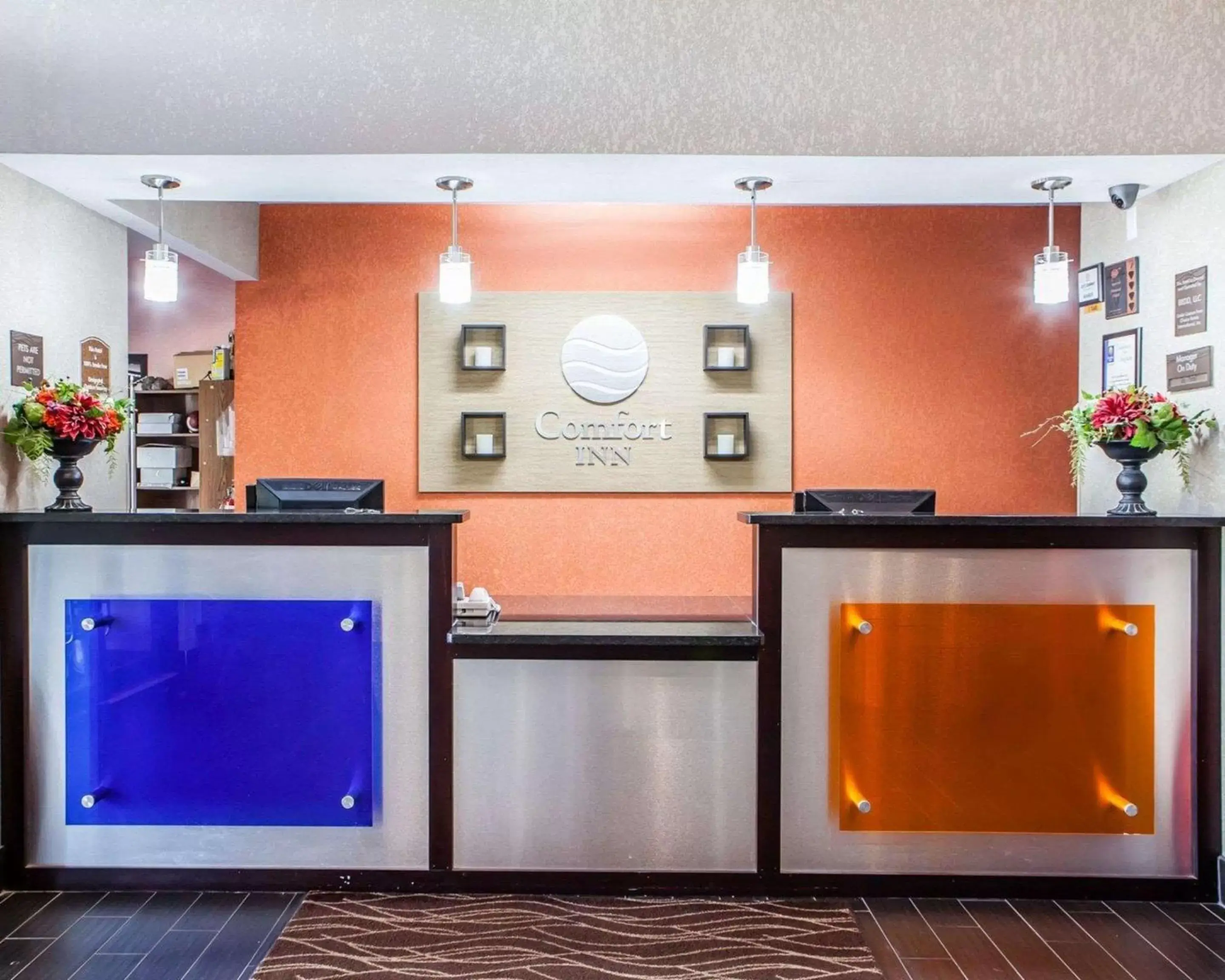 Lobby or reception, Lobby/Reception in Comfort Inn Lees Summit