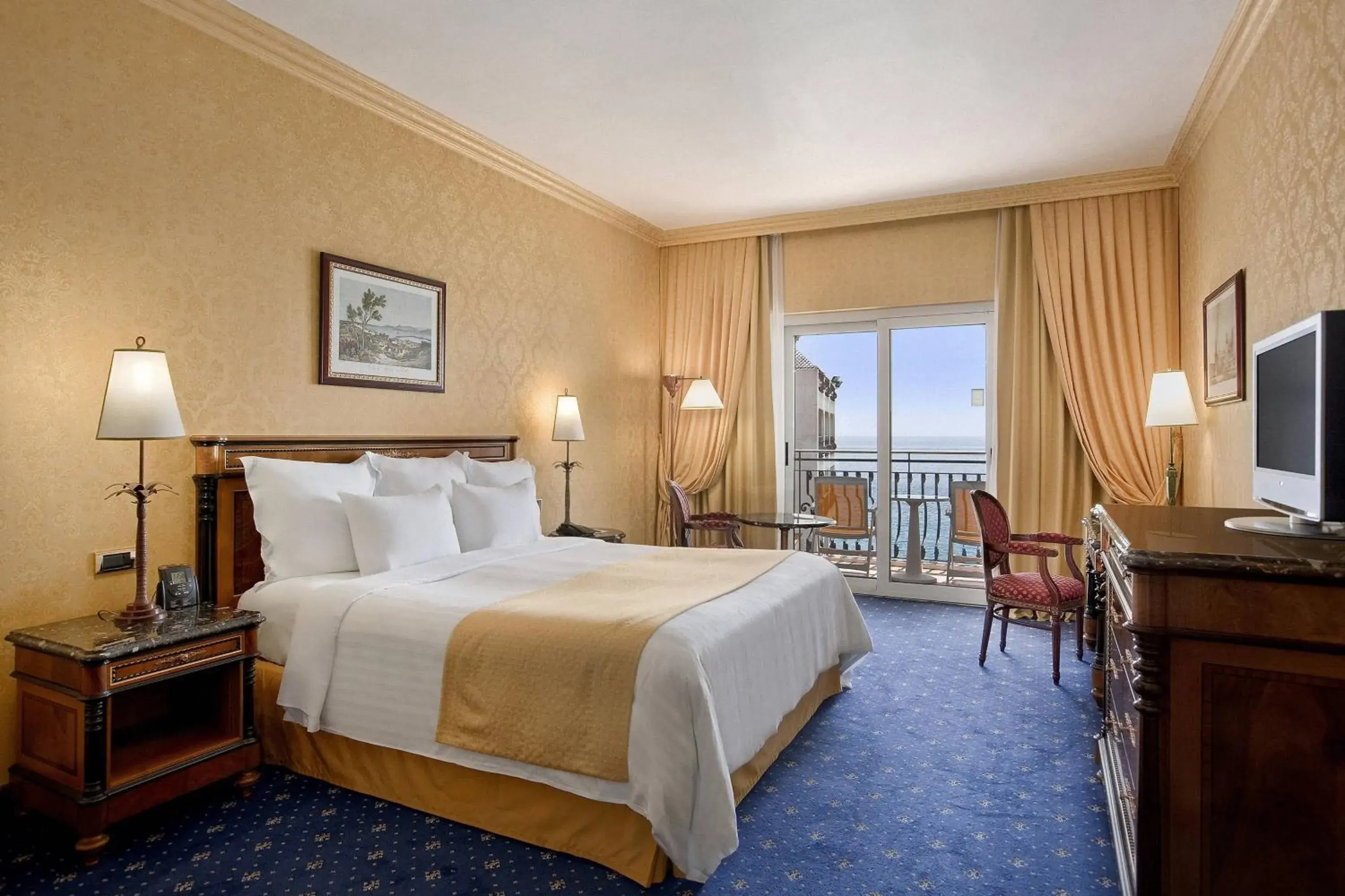 Photo of the whole room, Bed in Delta Hotels by Marriott Giardini Naxos