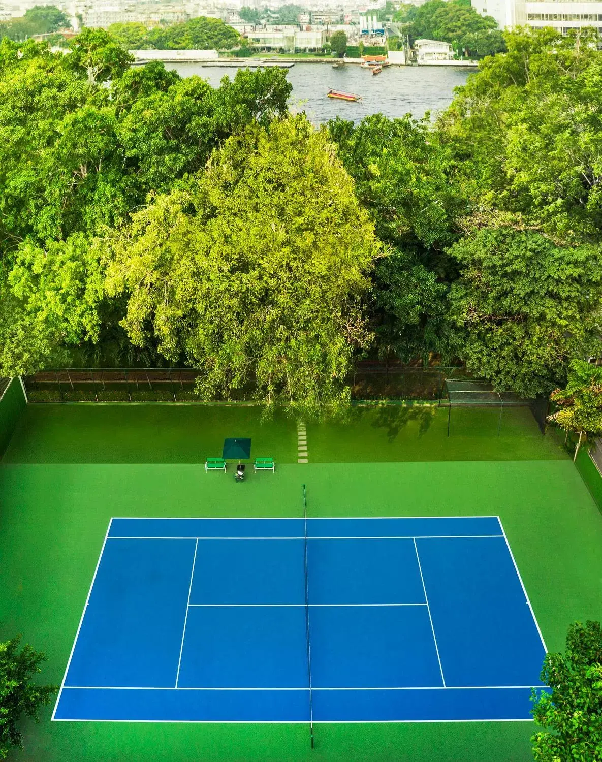 Tennis court, Tennis/Squash in Royal Orchid Sheraton Hotel and Towers