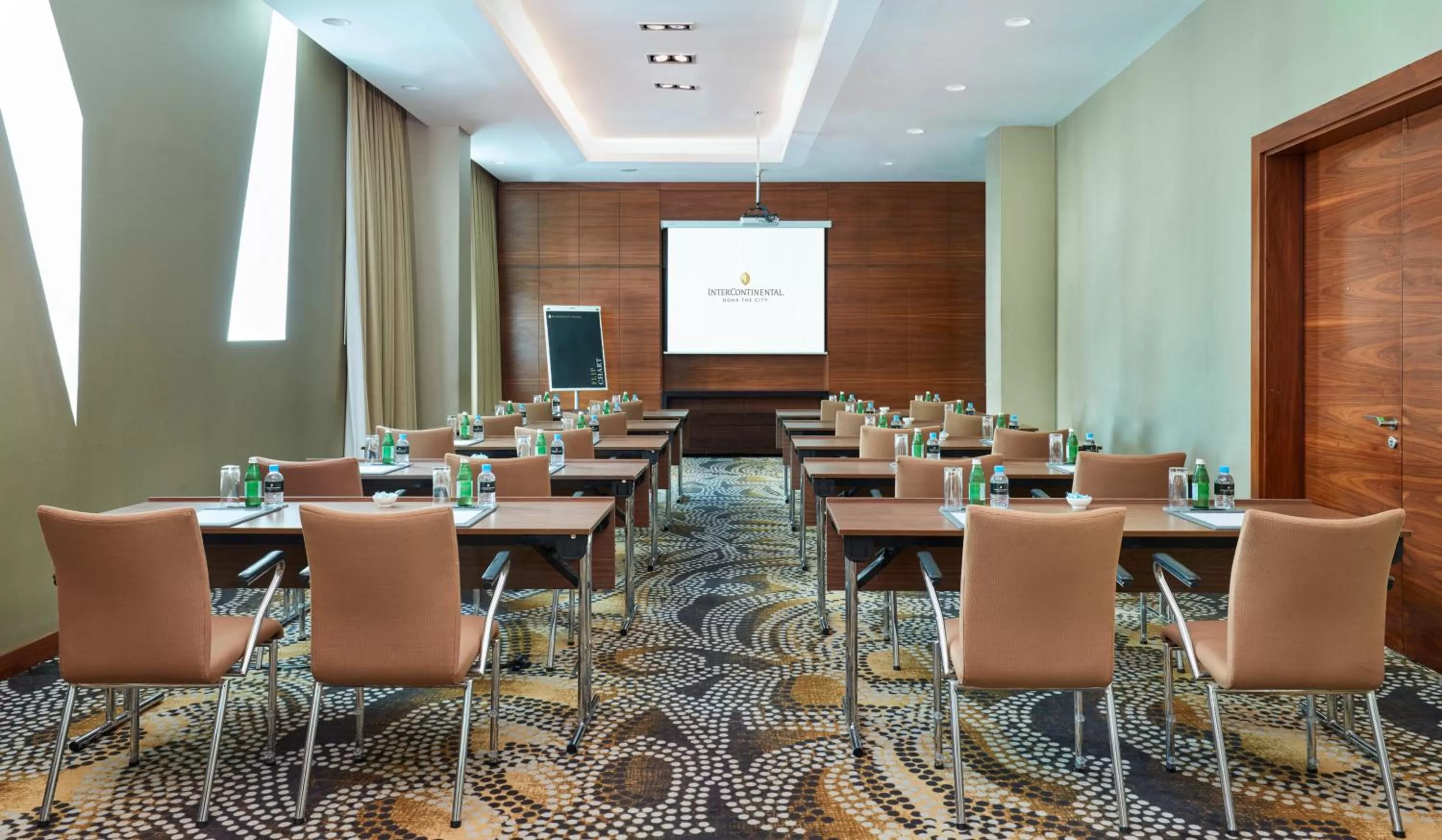 Meeting/conference room in InterContinental Doha The City by IHG