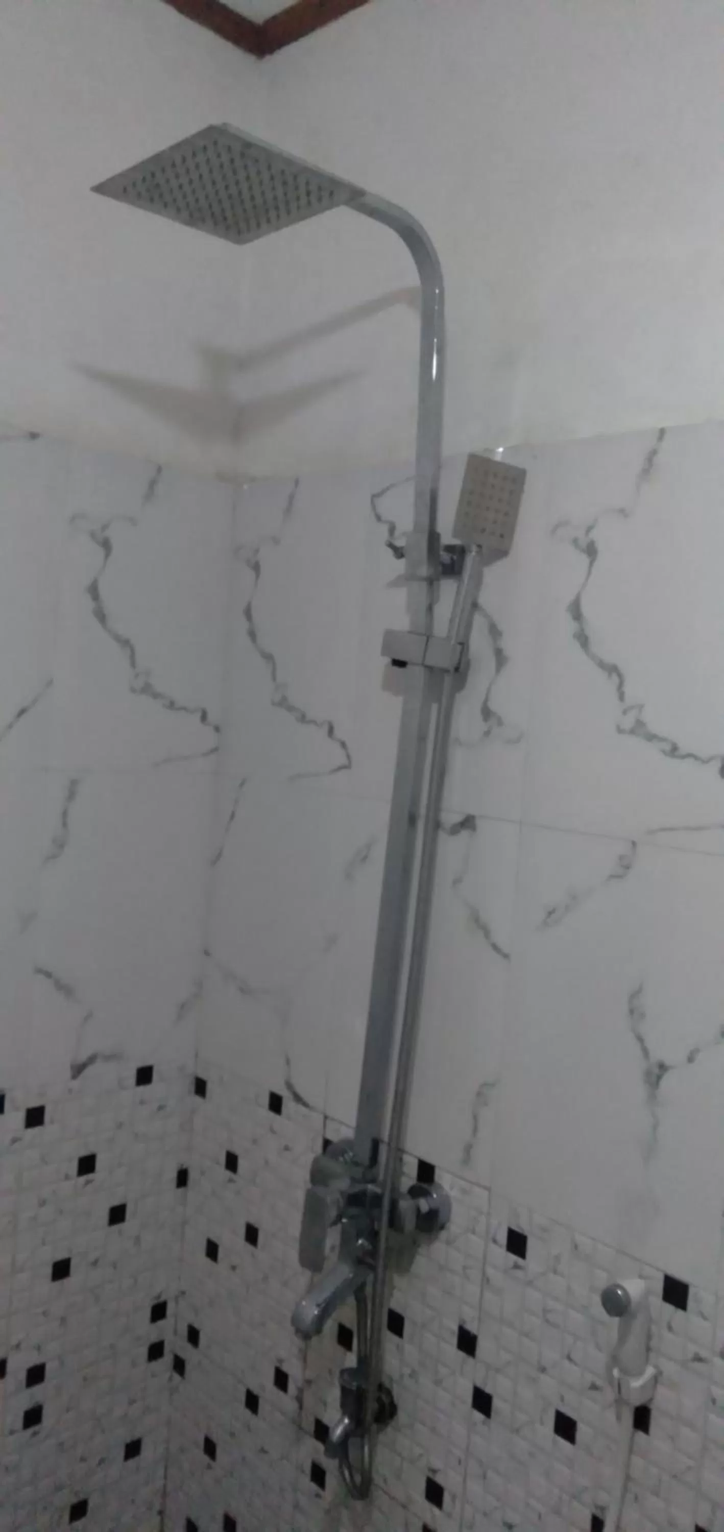 Bathroom in Malithis lodge