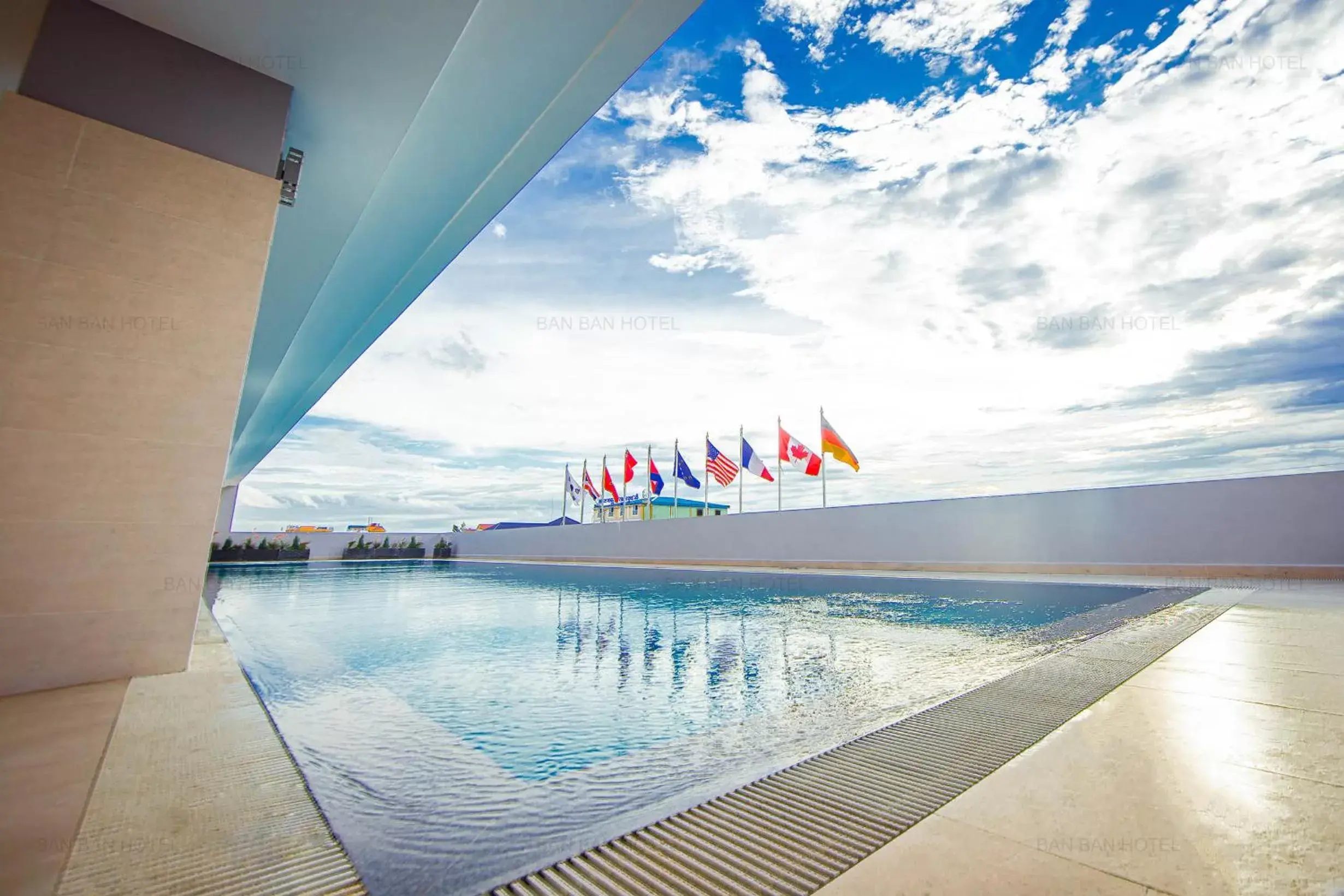 Pool view in Ban Ban Hotel Pool view in Ban Ban Hotel