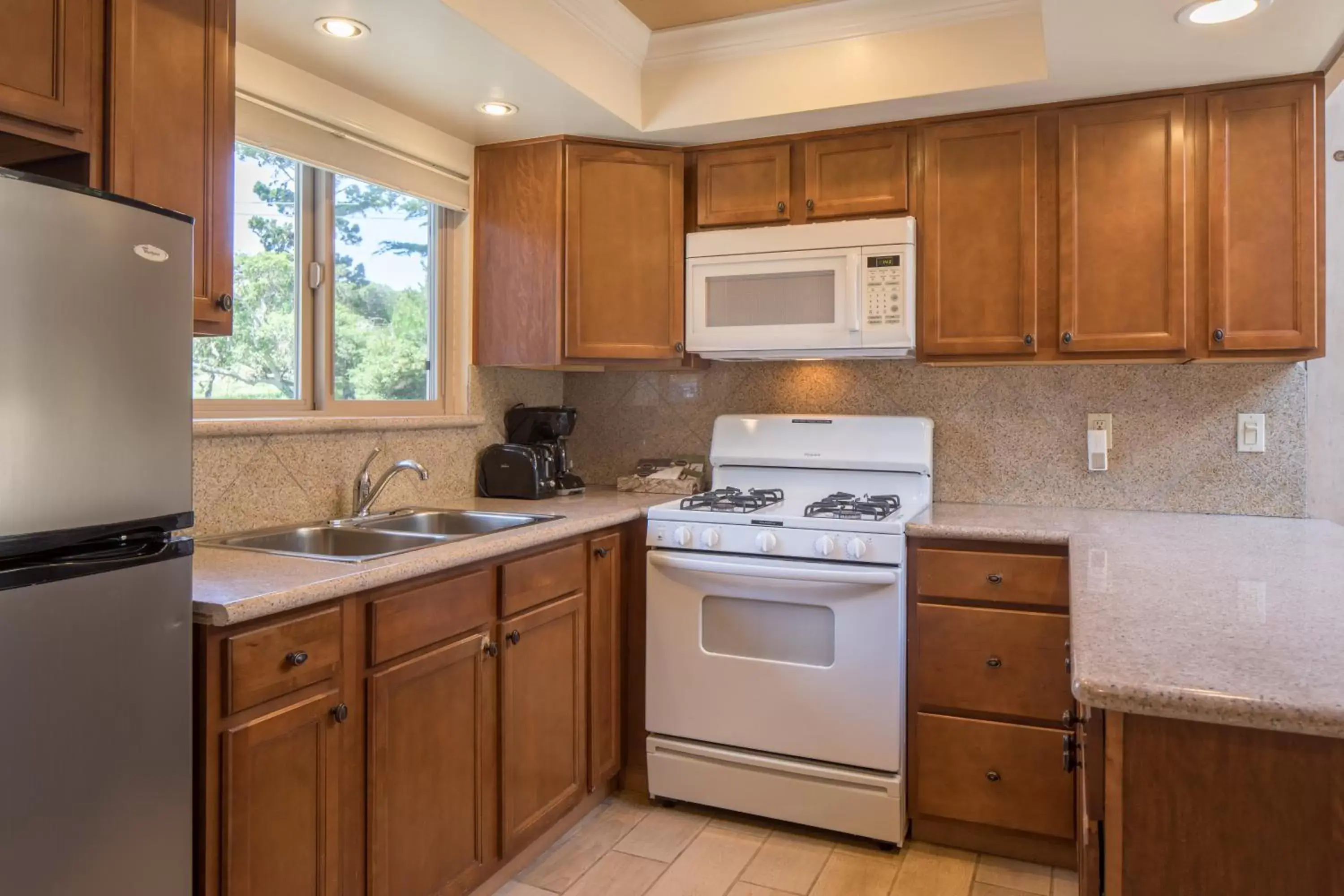 Kitchen or kitchenette, Kitchen/Kitchenette in Andril Fireplace Cottages