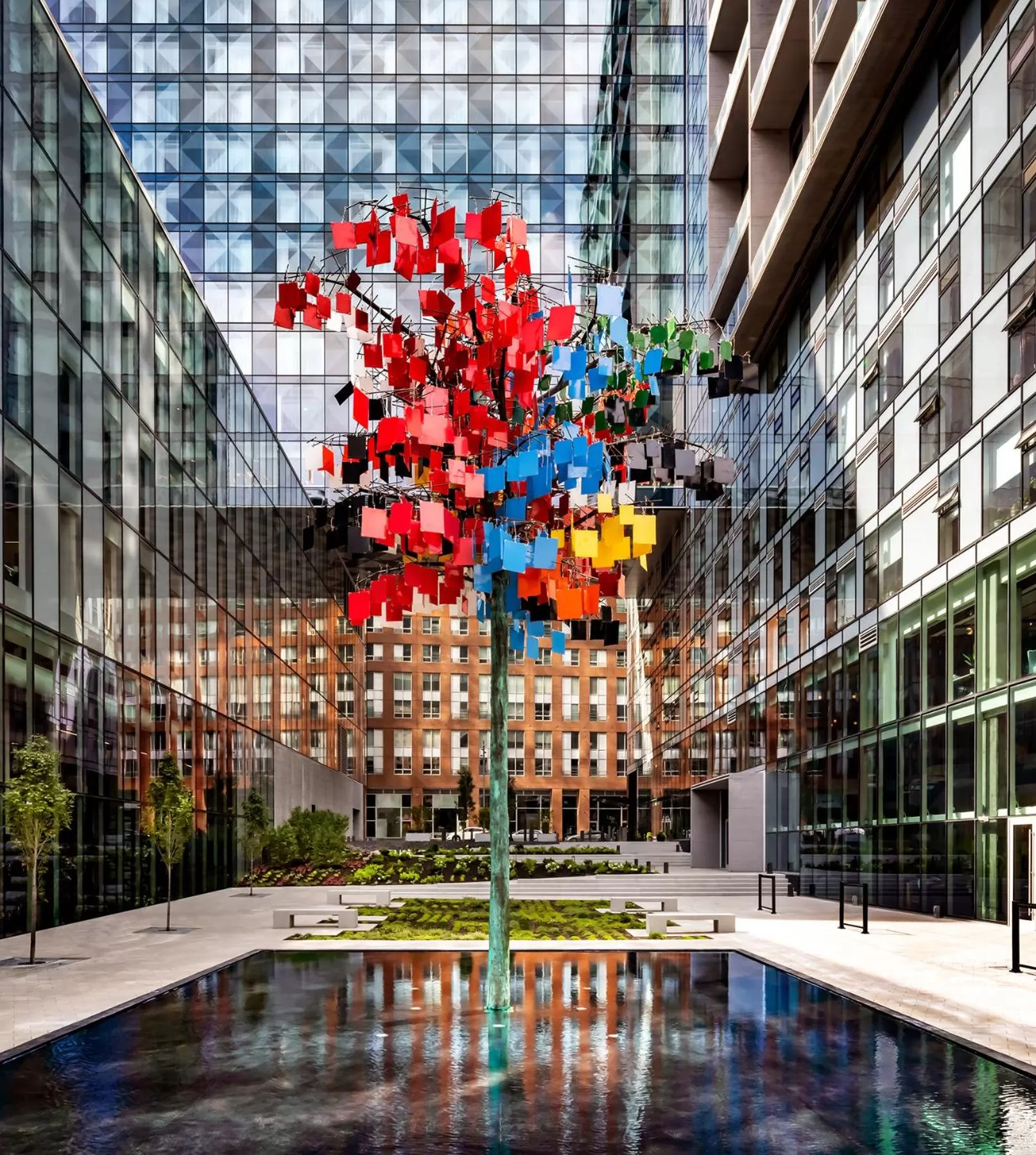 Property building in Humaniti Hotel Montreal, Autograph Collection