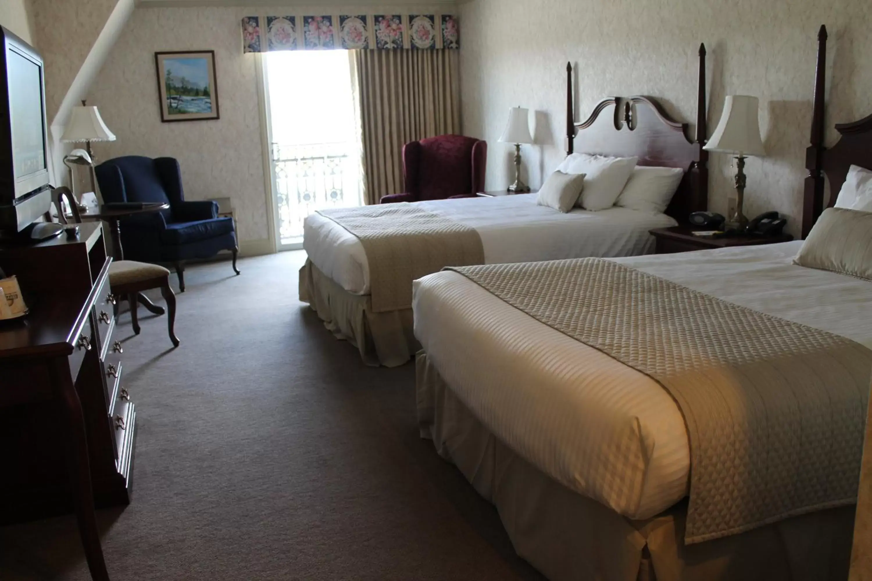 Photo of the whole room, Room Photo in Days Inn by Wyndham Edmundston