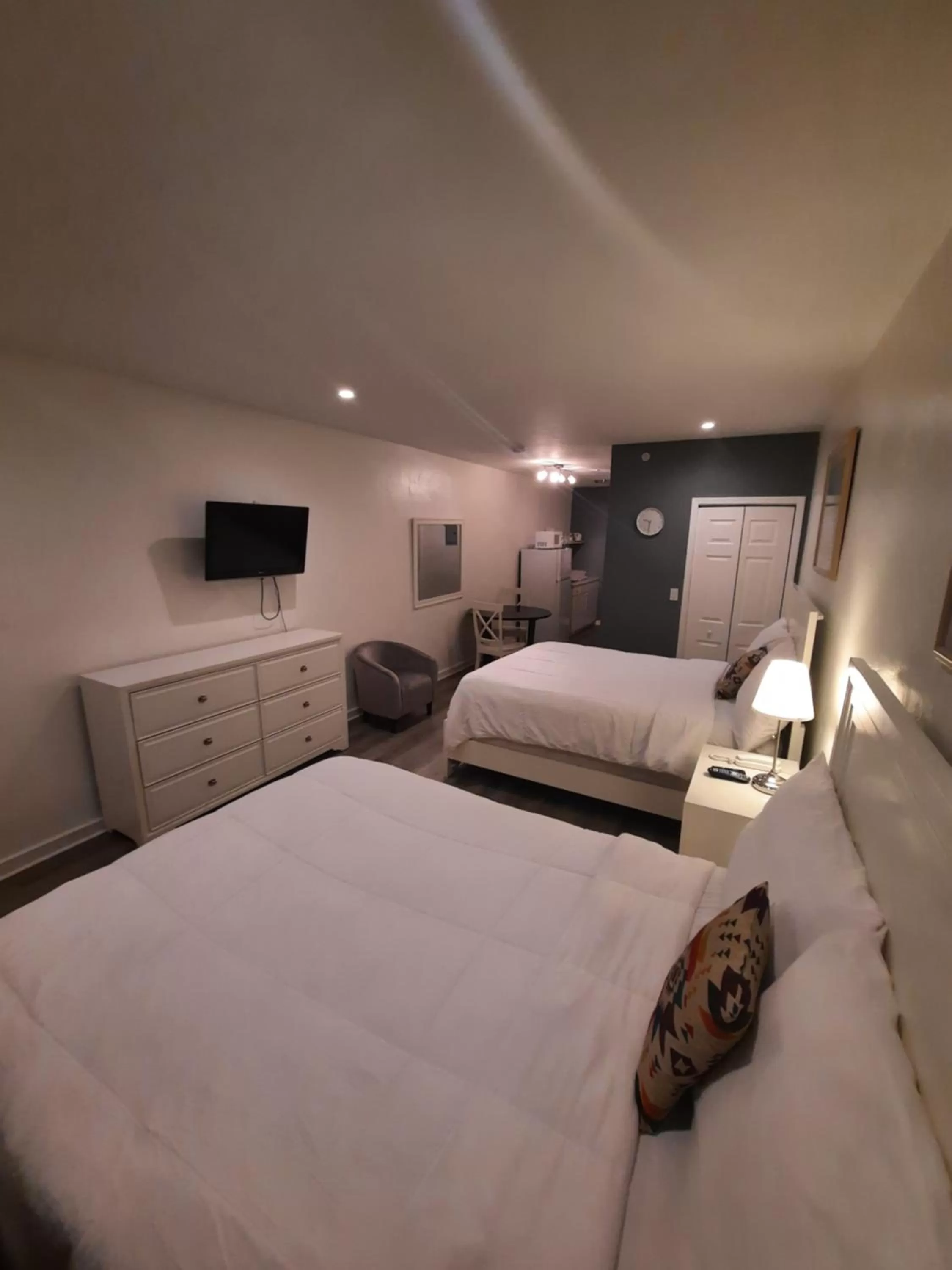 Bed in Stardust Hotel