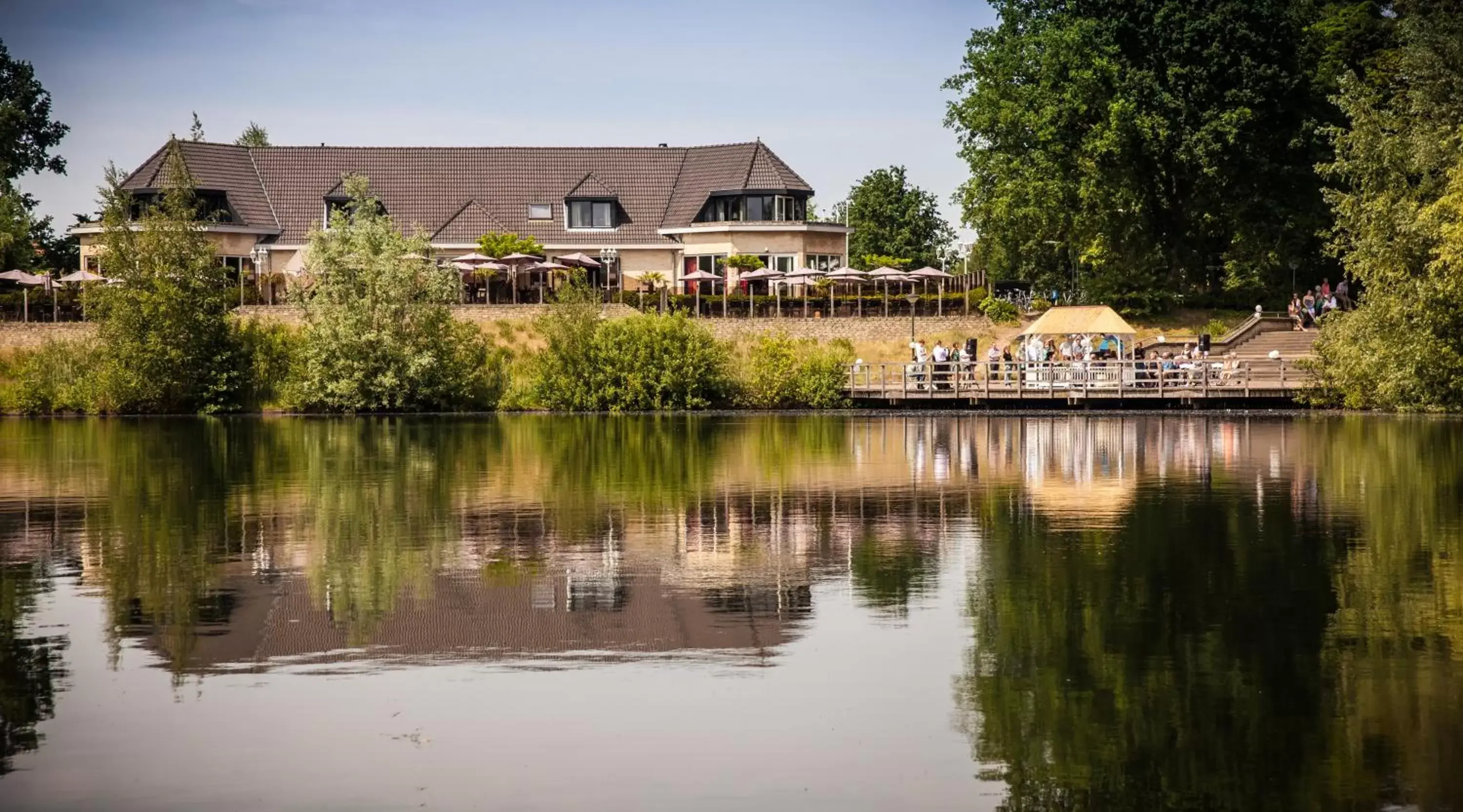 Lake view, Neighborhood in Hotel Buenos