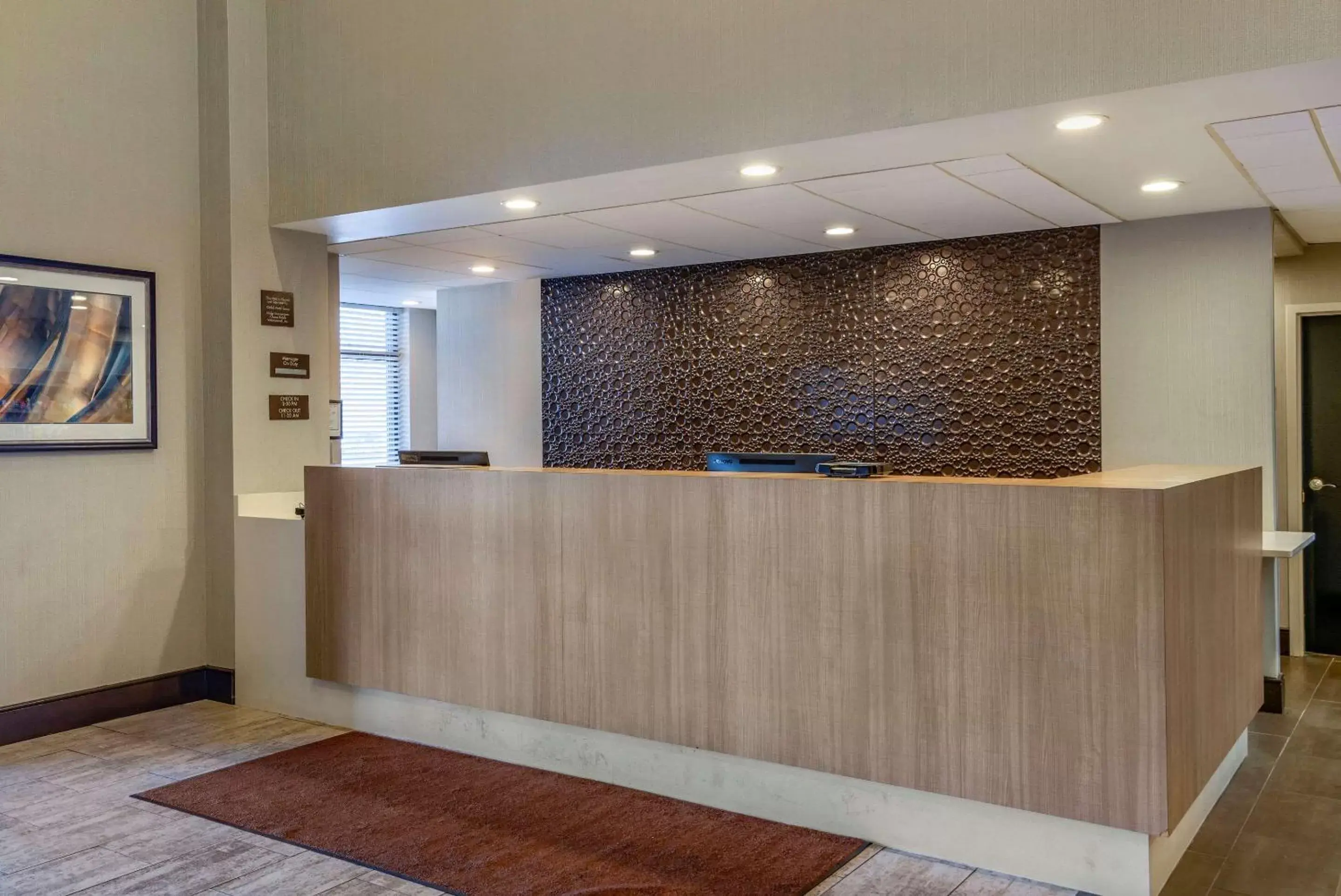 Lobby or reception, Lobby/Reception in Comfort Suites Alpharetta - Roswell - Atlanta Area