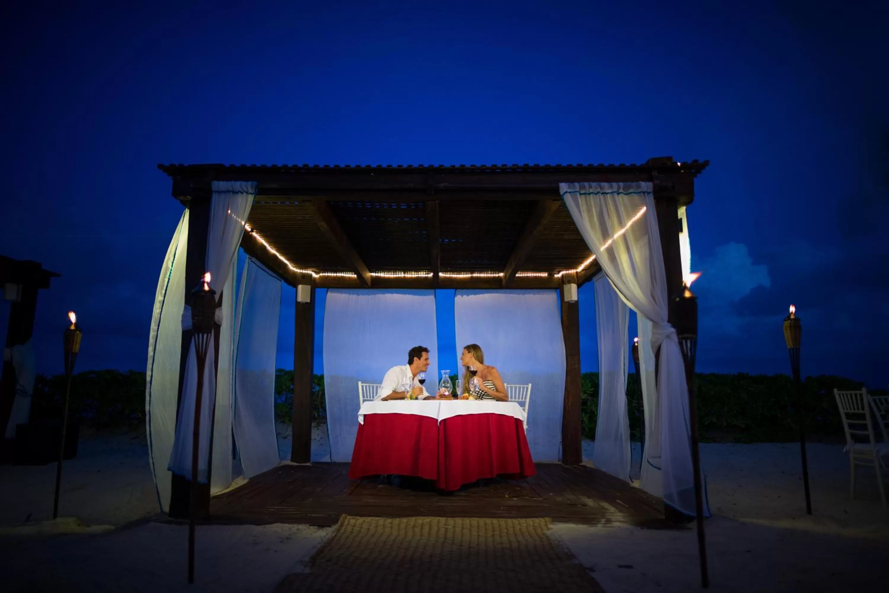 Restaurant/places to eat in BlueBay Grand Esmeralda-All Inclusive