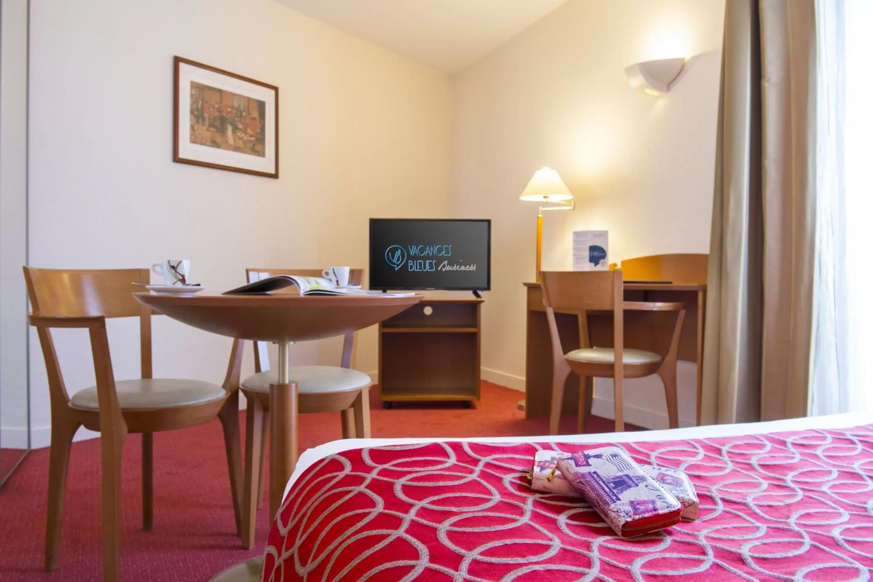 City view, TV/Entertainment Center in Hotel Vacances Bleues Villa Modigliani