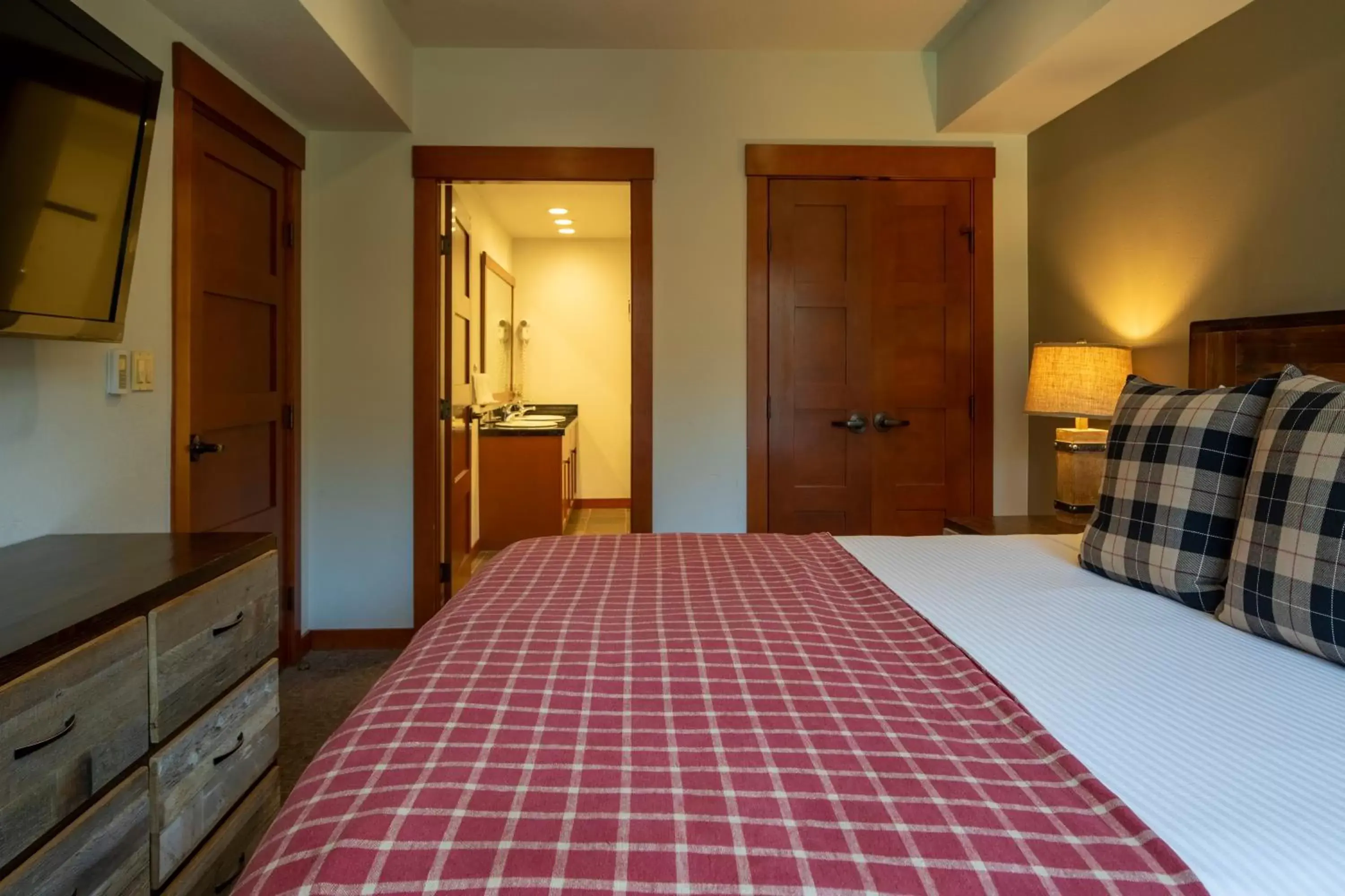 Bed in The Village Lodge Bed in The Village Lodge