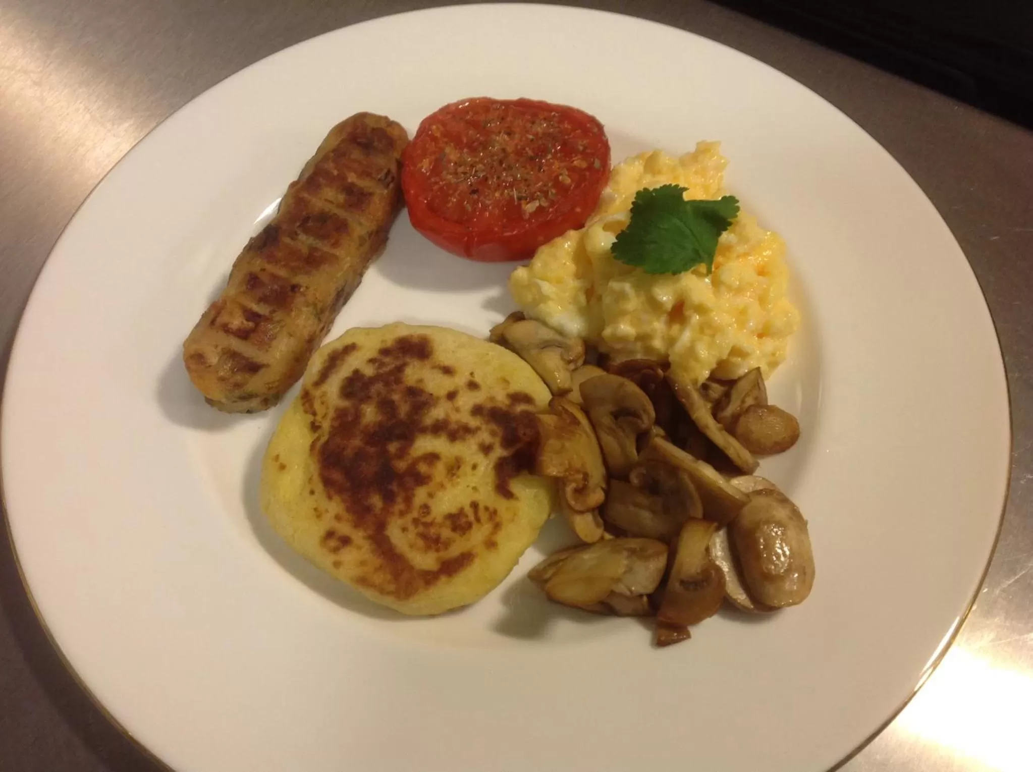 Breakfast in The Owls