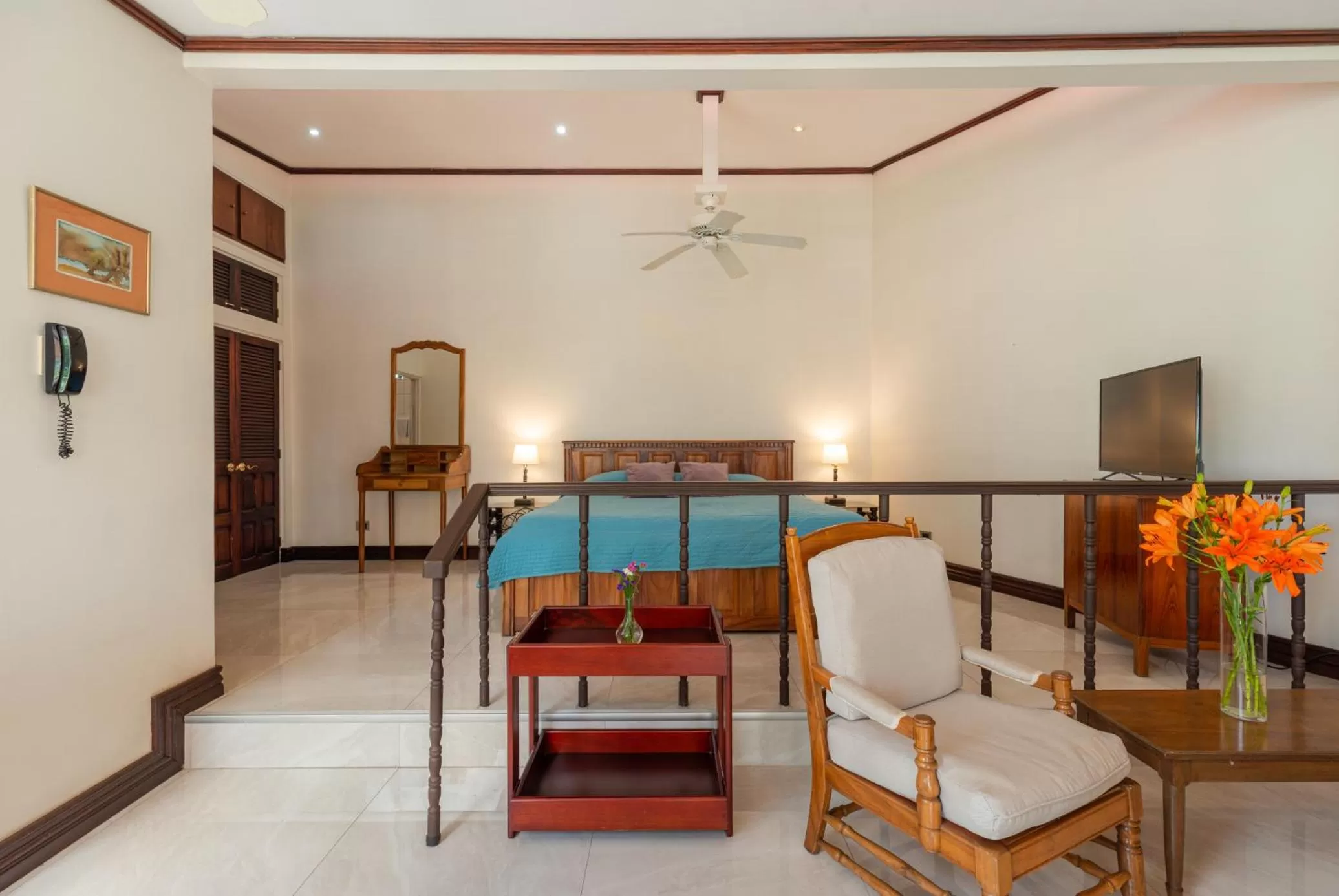 Photo of the whole room in Posada el Quijote