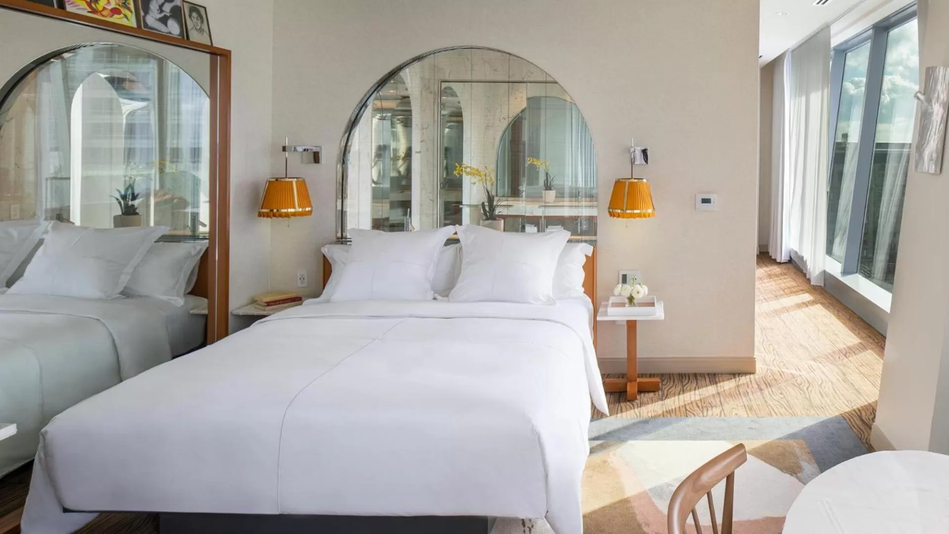 Bed in Lotte Hotel Seattle