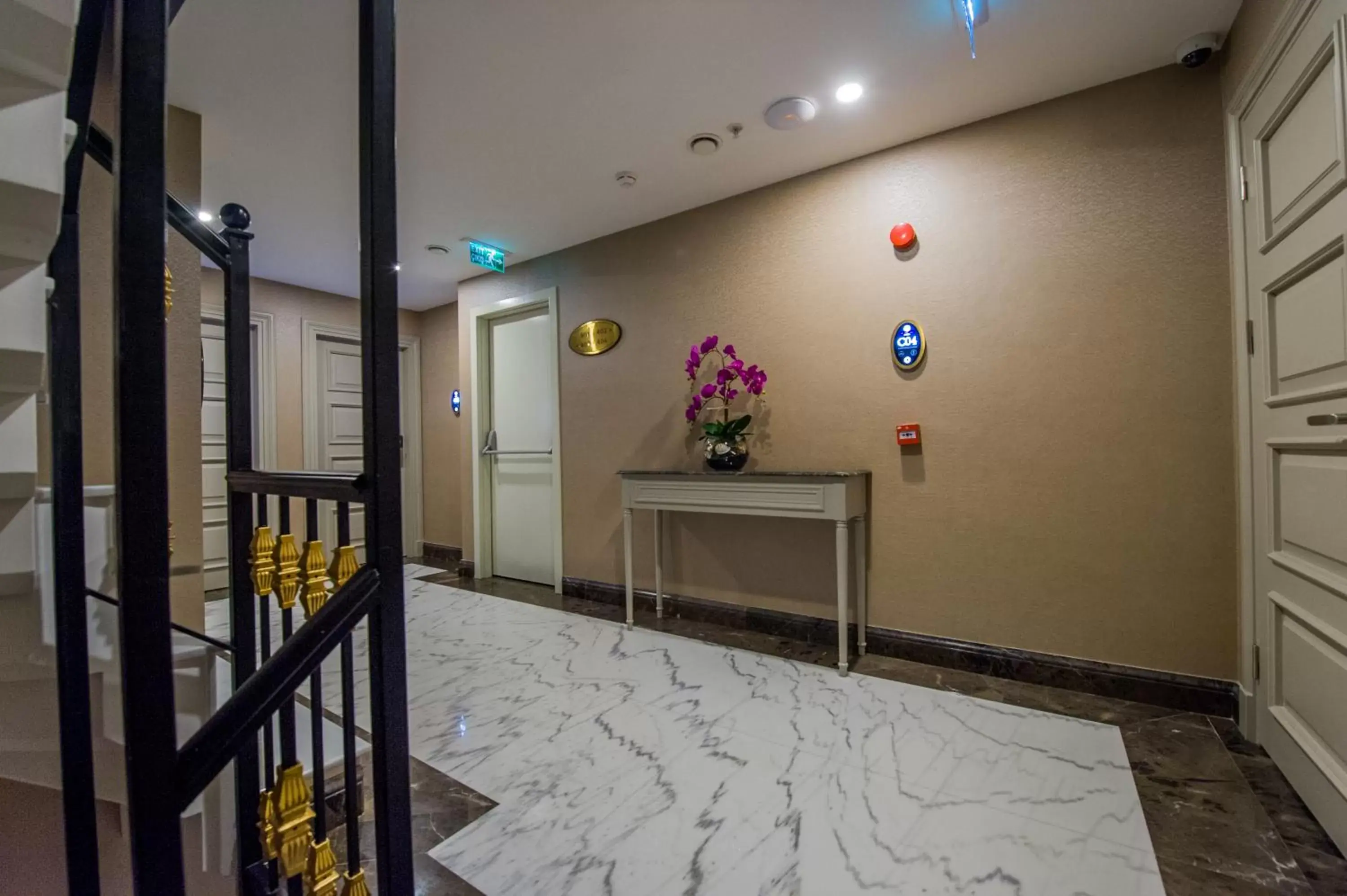 Floor plan, Lobby/Reception in Homelike Hotel