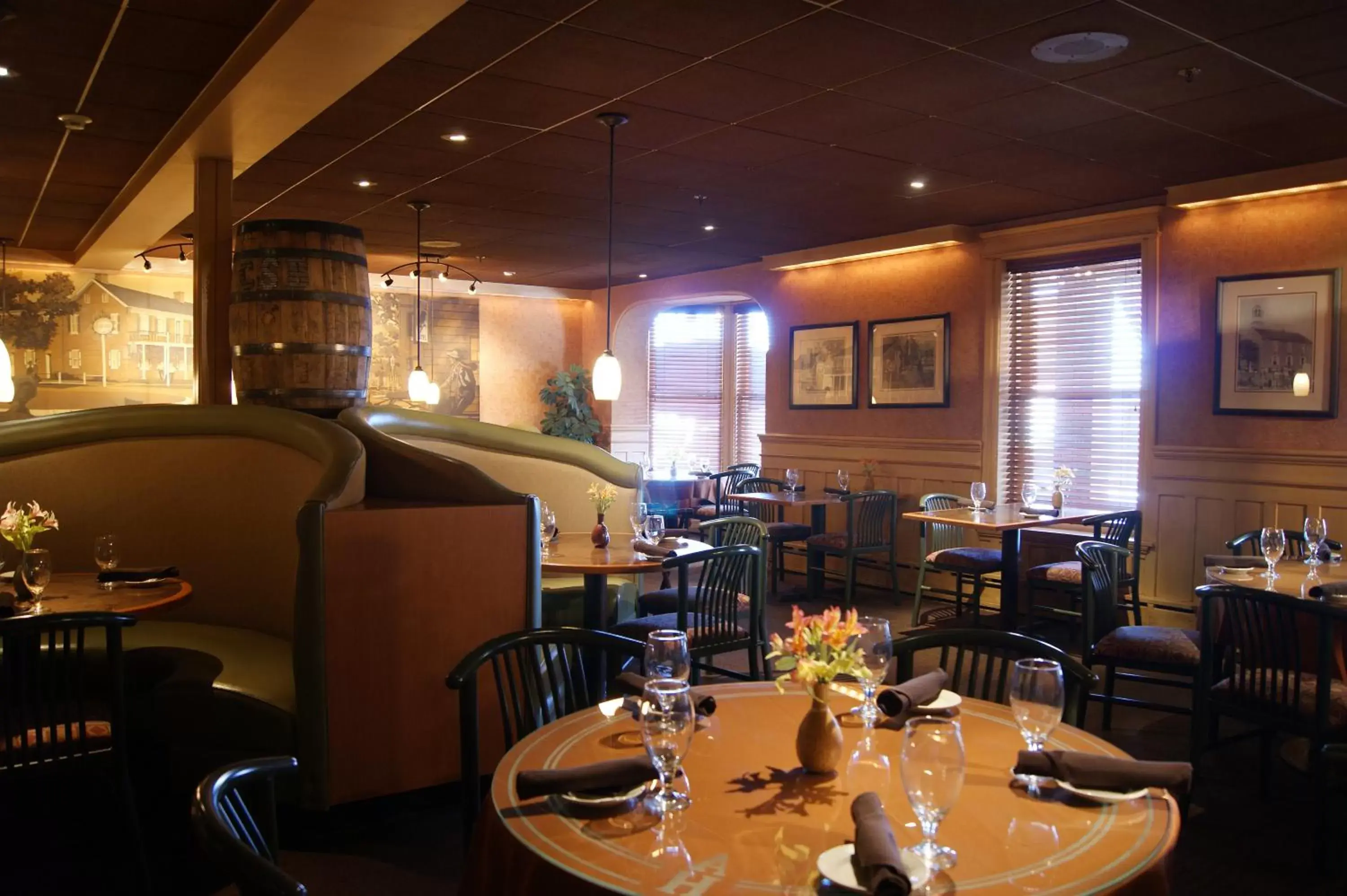 Restaurant/Places to Eat in Altland House Inn & Suites