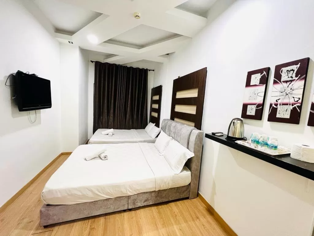 Bed in V Hotel Melaka (Near Jonker Street)