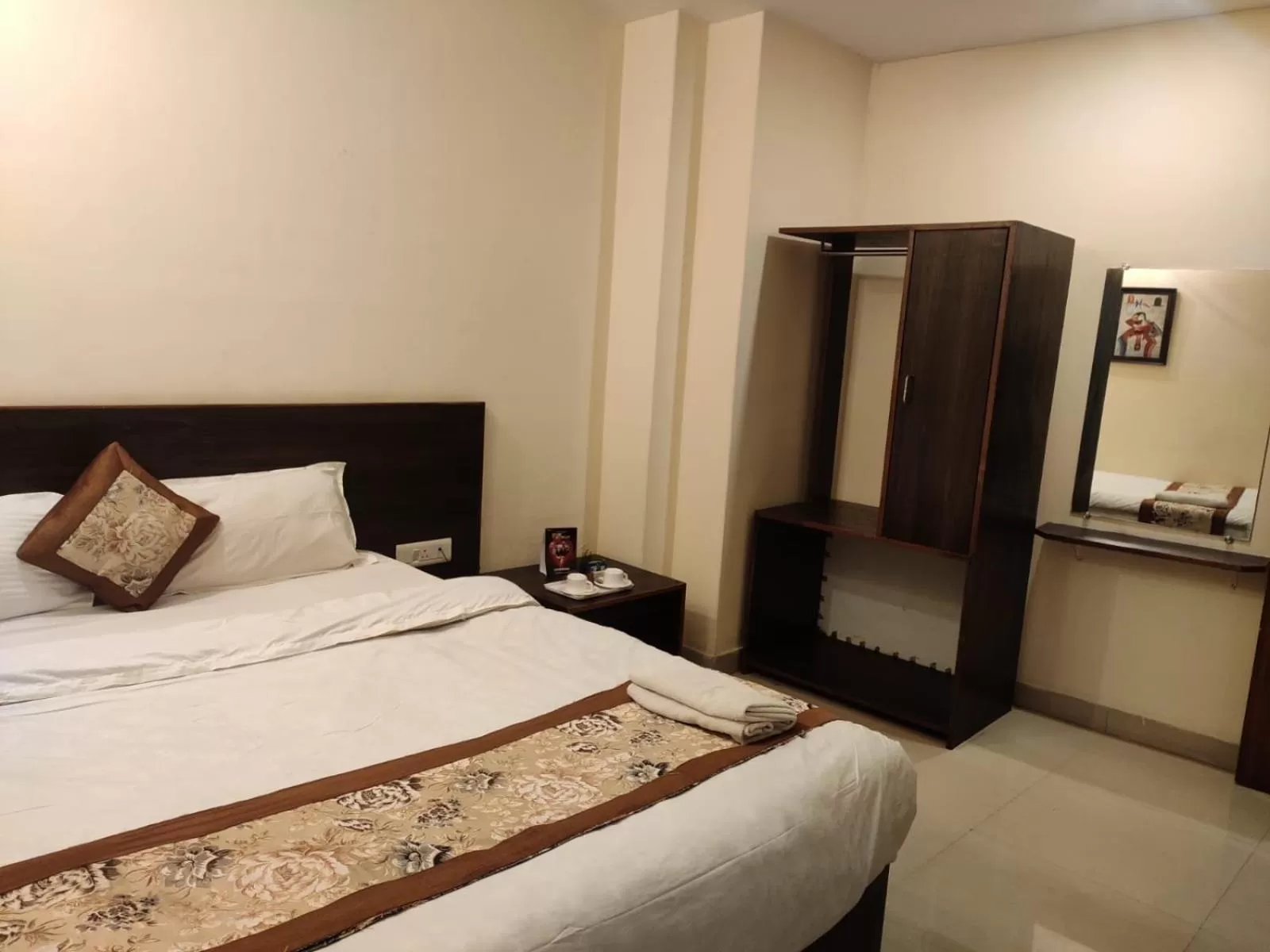 Bed in Hotel The Narayani Continental