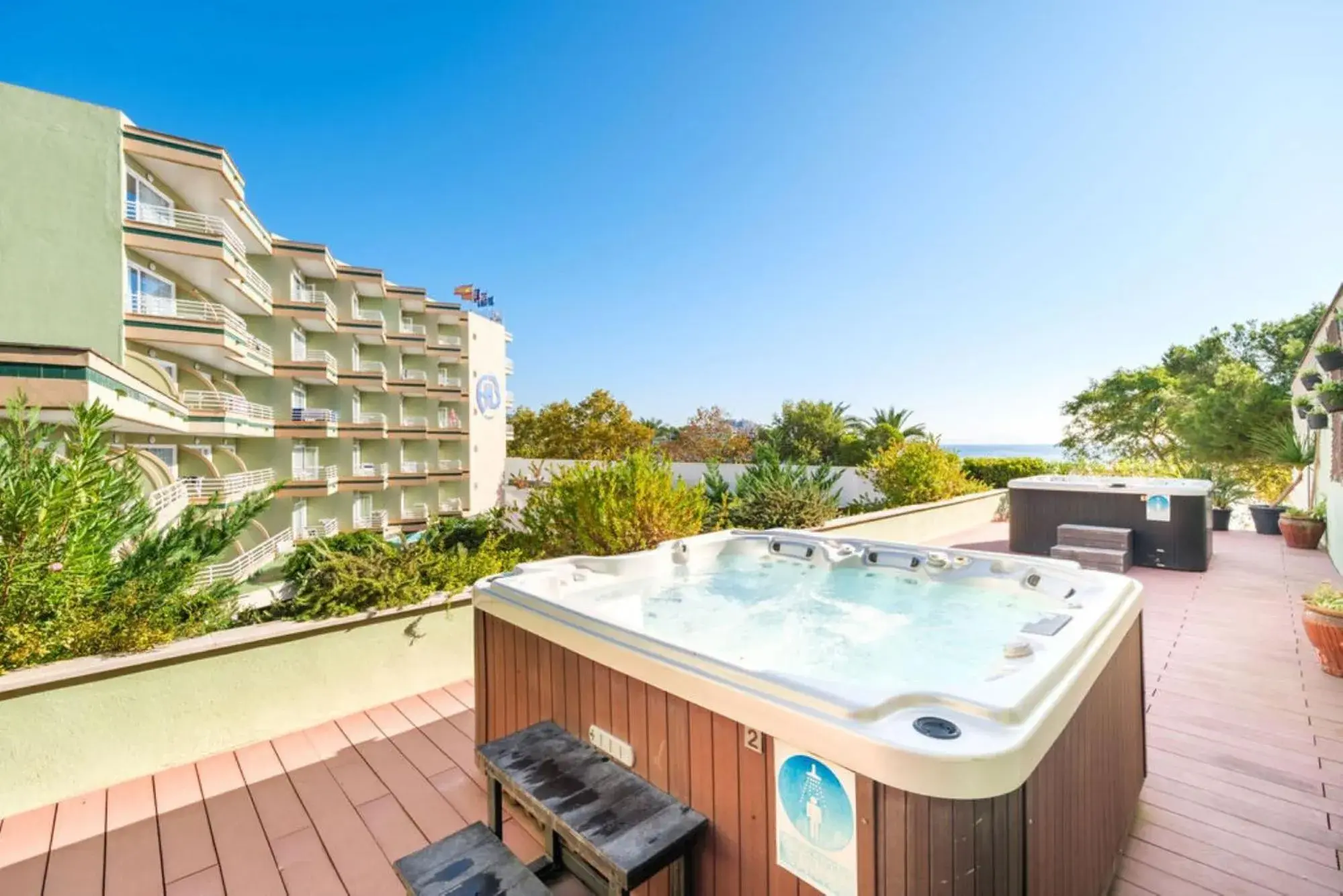 Hot Tub in Hotel Agua Beach