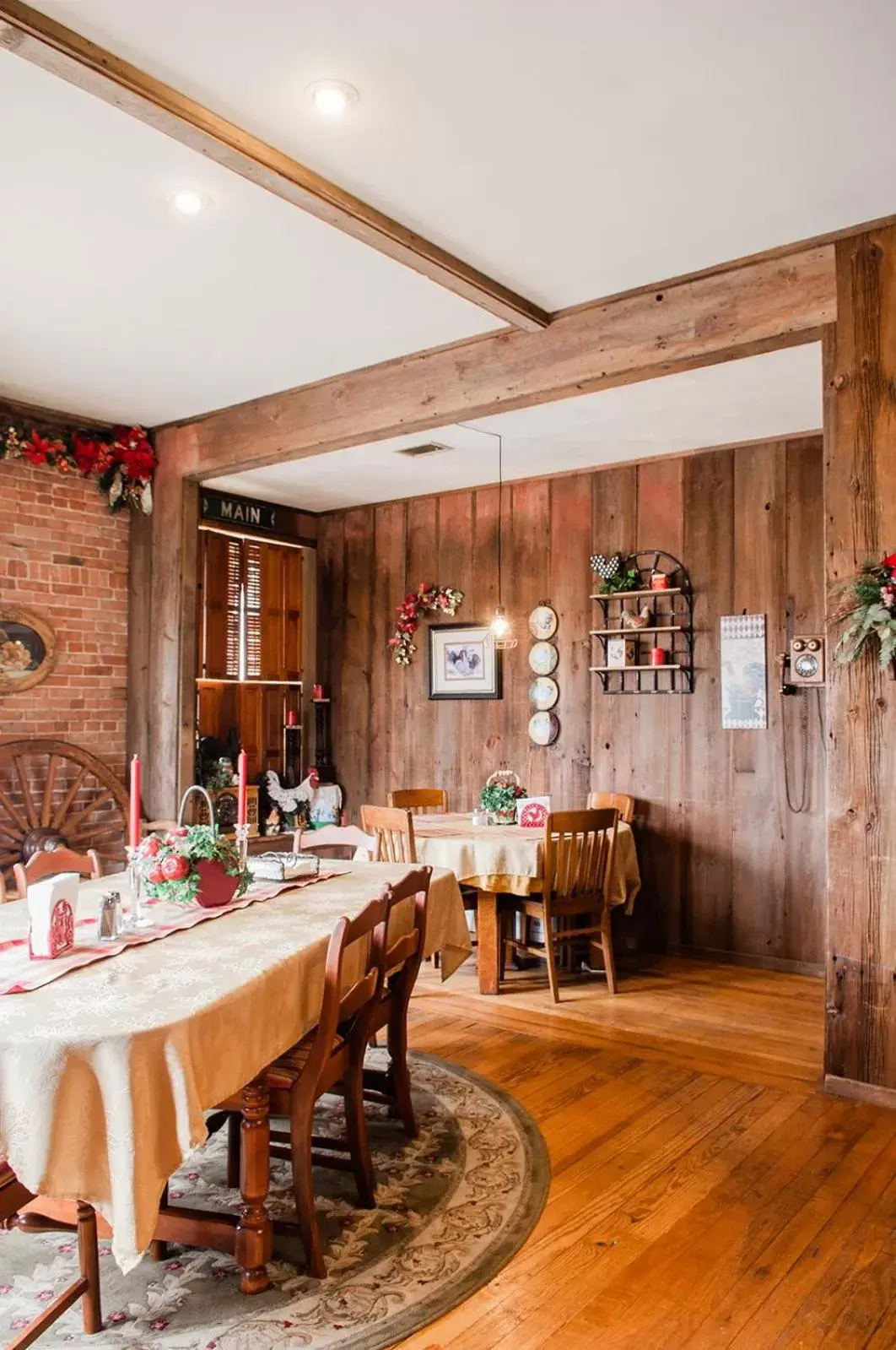 Dining area, Restaurant/Places to Eat in The Historic Wolf Hotel