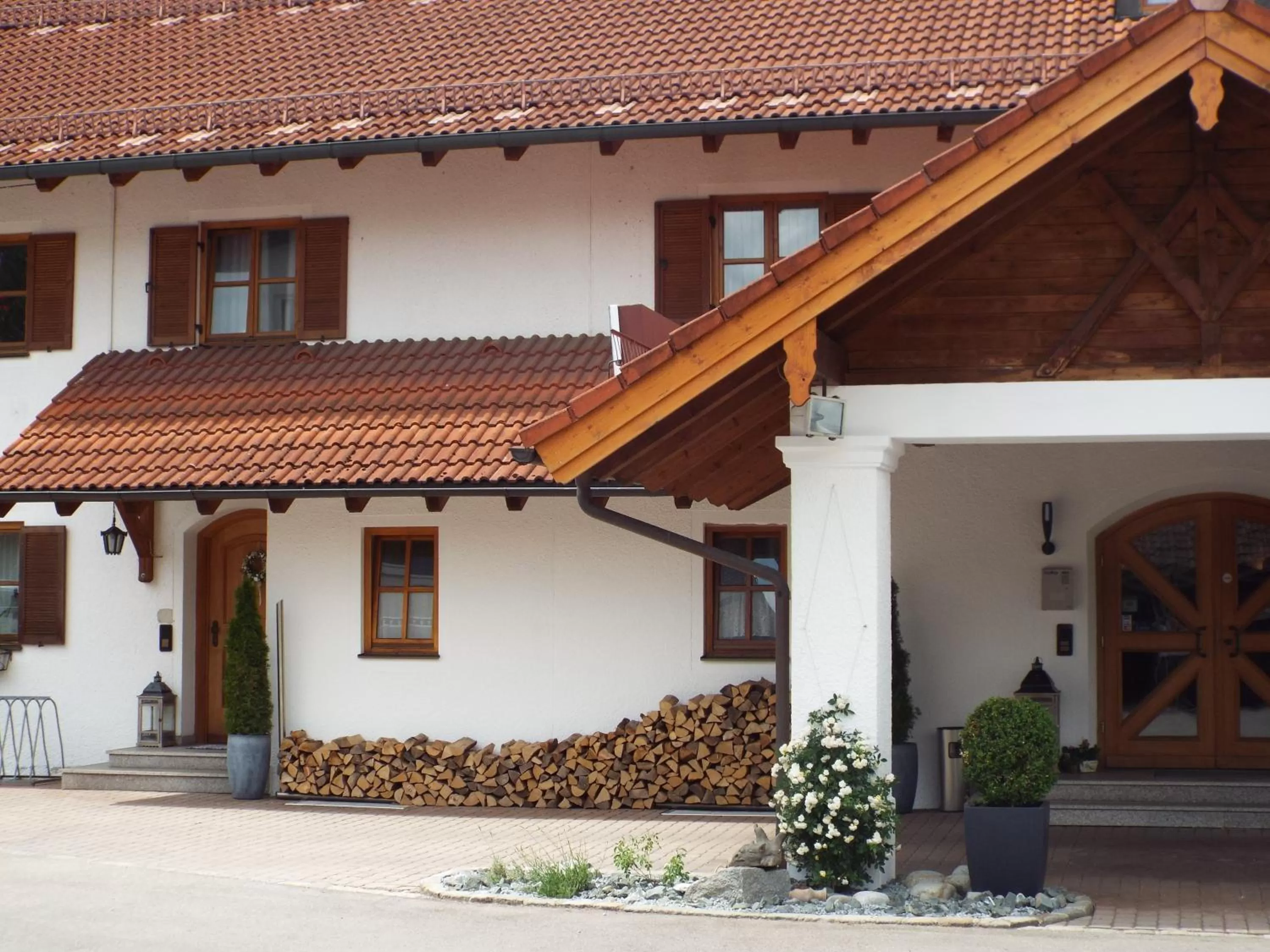 Facade/entrance in Hotel Isartaler Hof