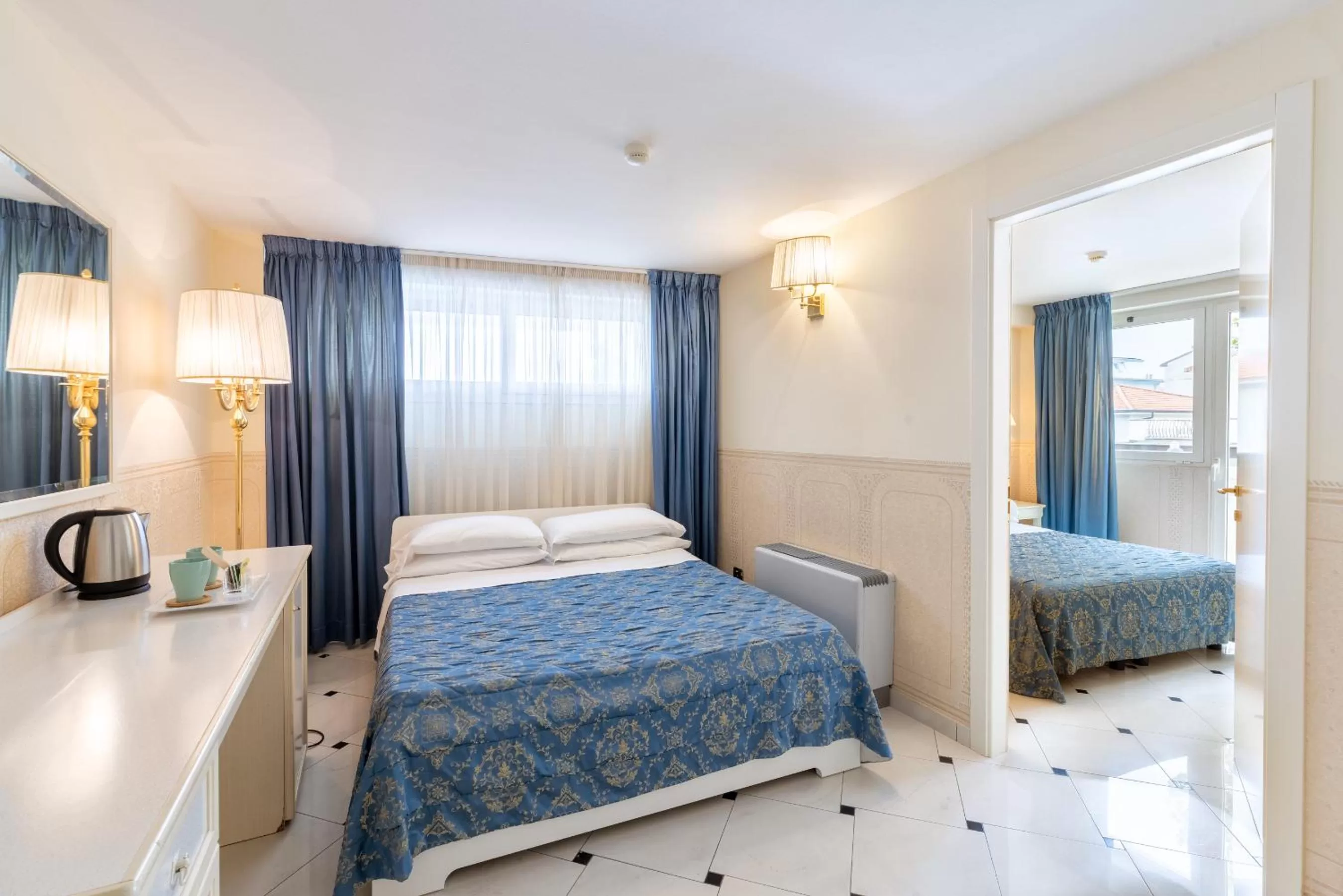 Bedroom, Bed in Hotel Baia Imperiale