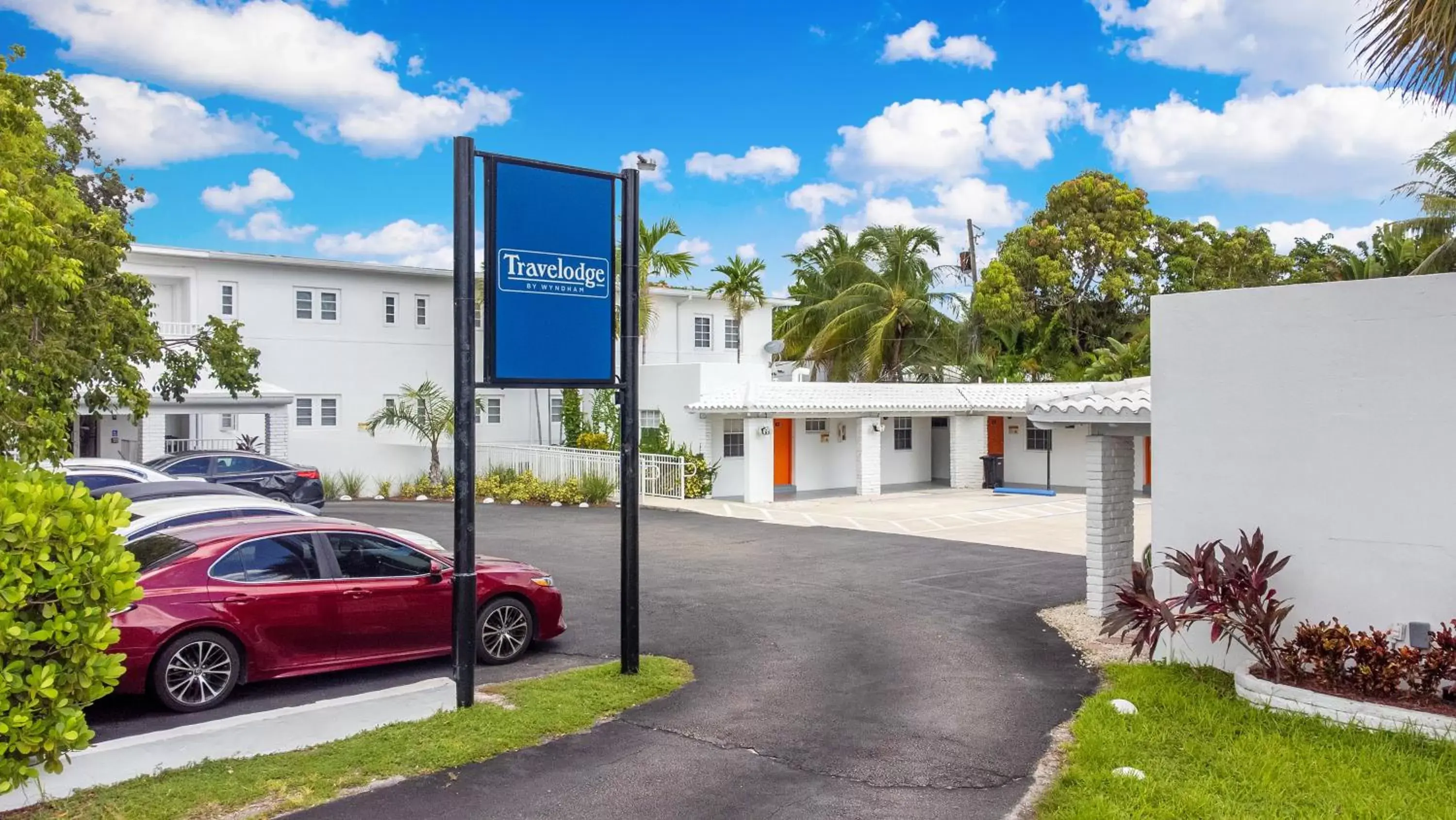 Parking, Property Building in Travelodge by Wyndham Miami Biscayne Bay
