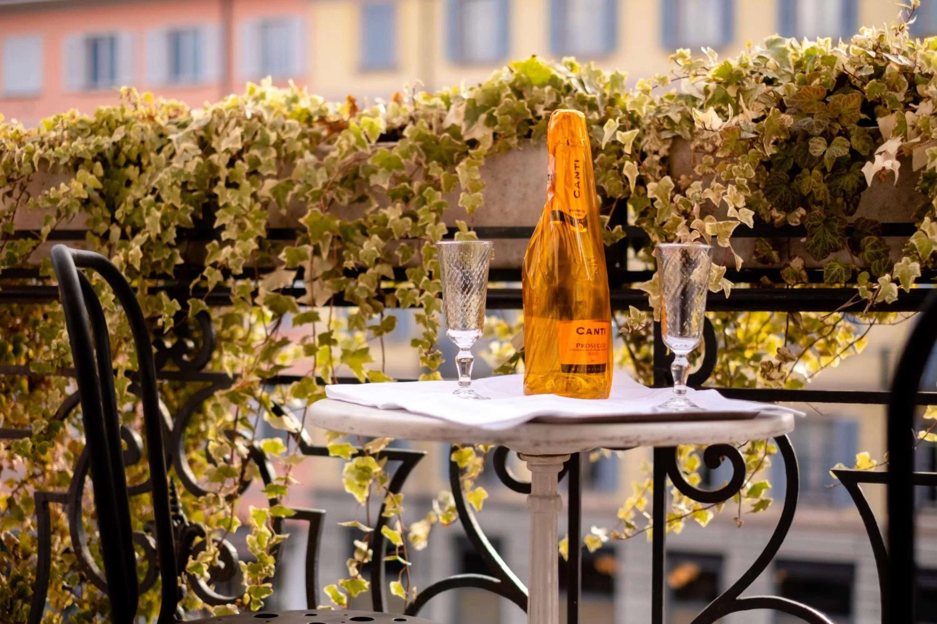 Decorative detail in Hotel Zurigo Downtown