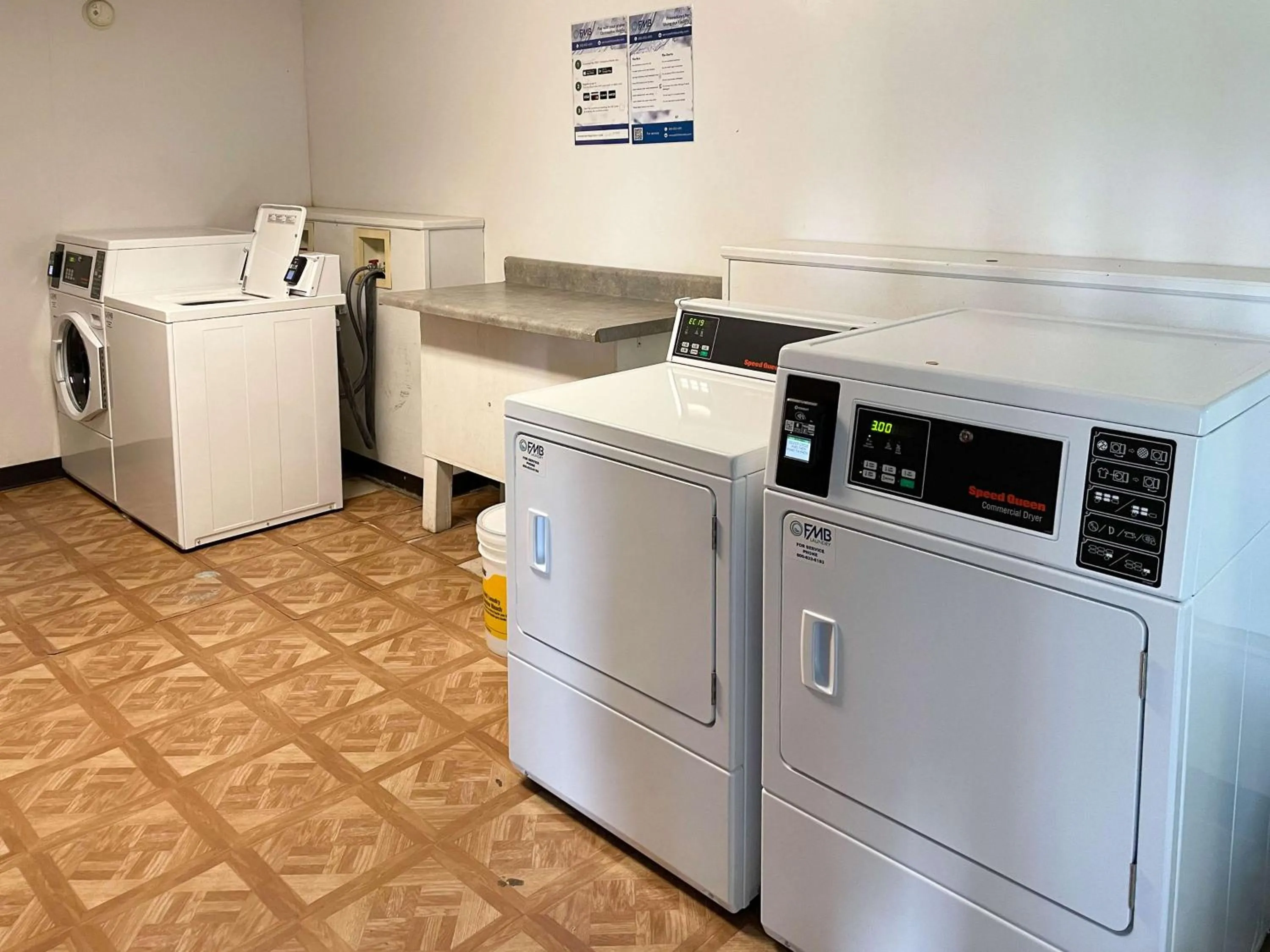 laundry in Motel 6 Opelika AL