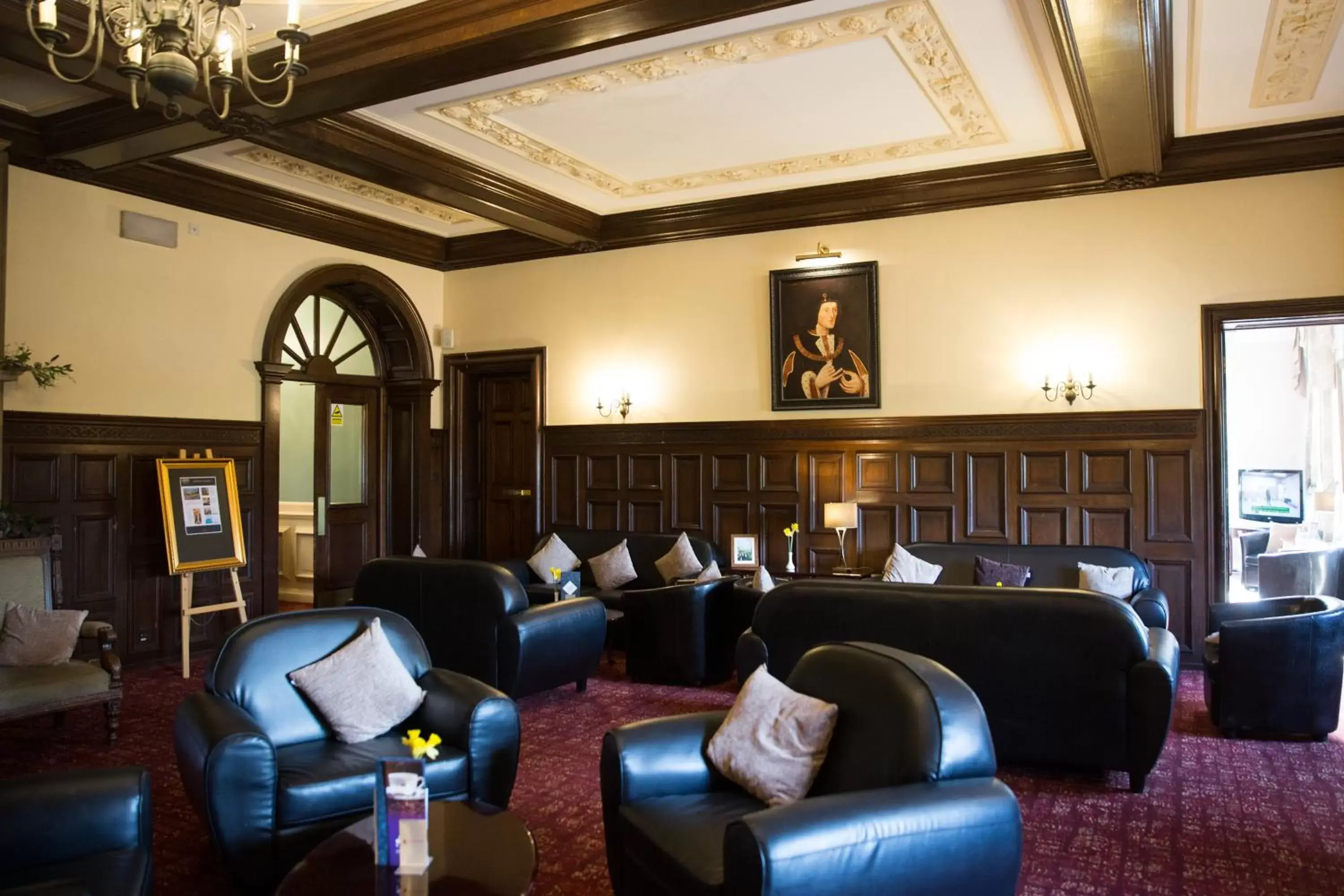 Living room in Bosworth Hall Hotel & Spa