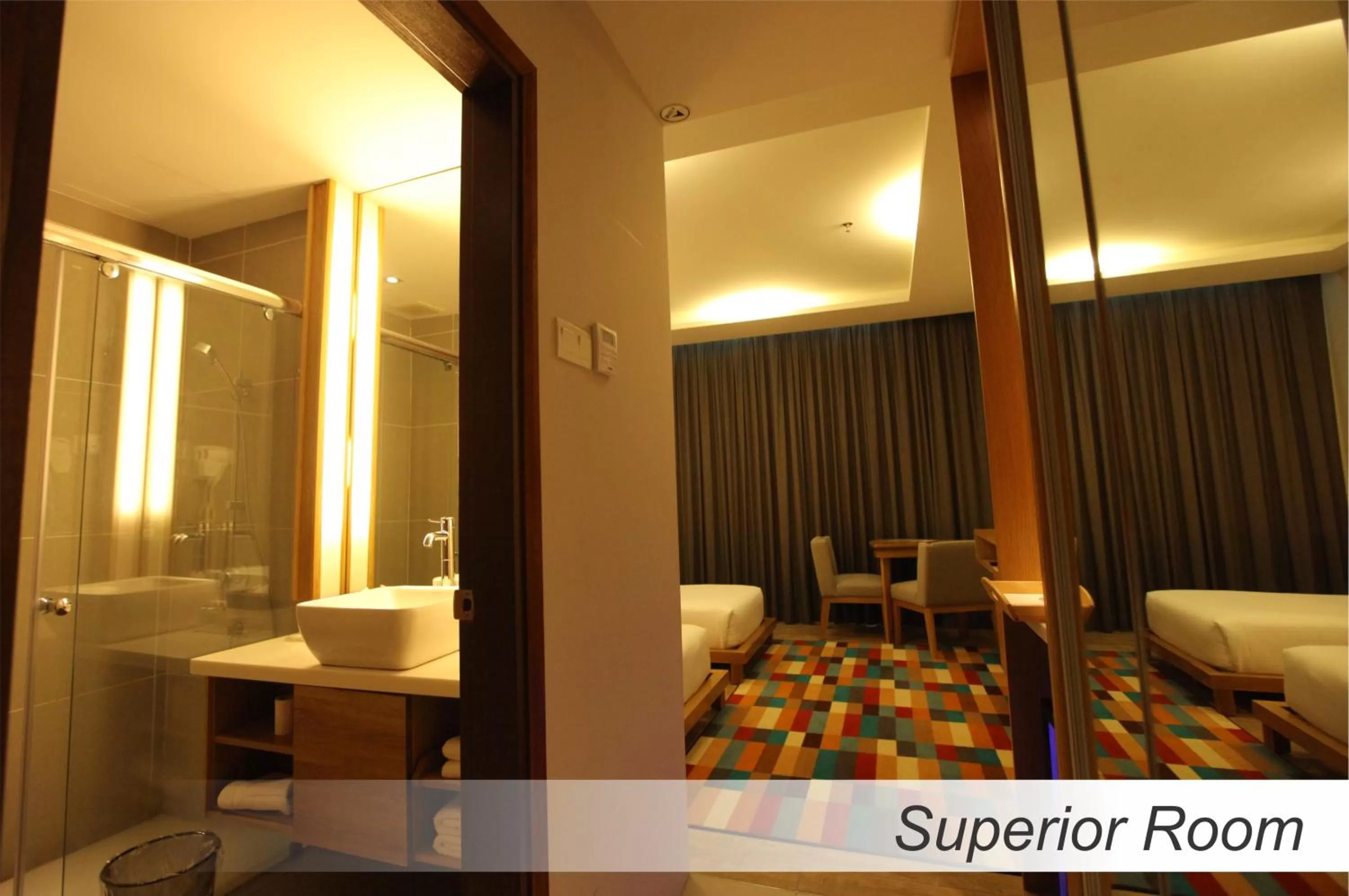 Bathroom, Bed in Casuarina@Meru