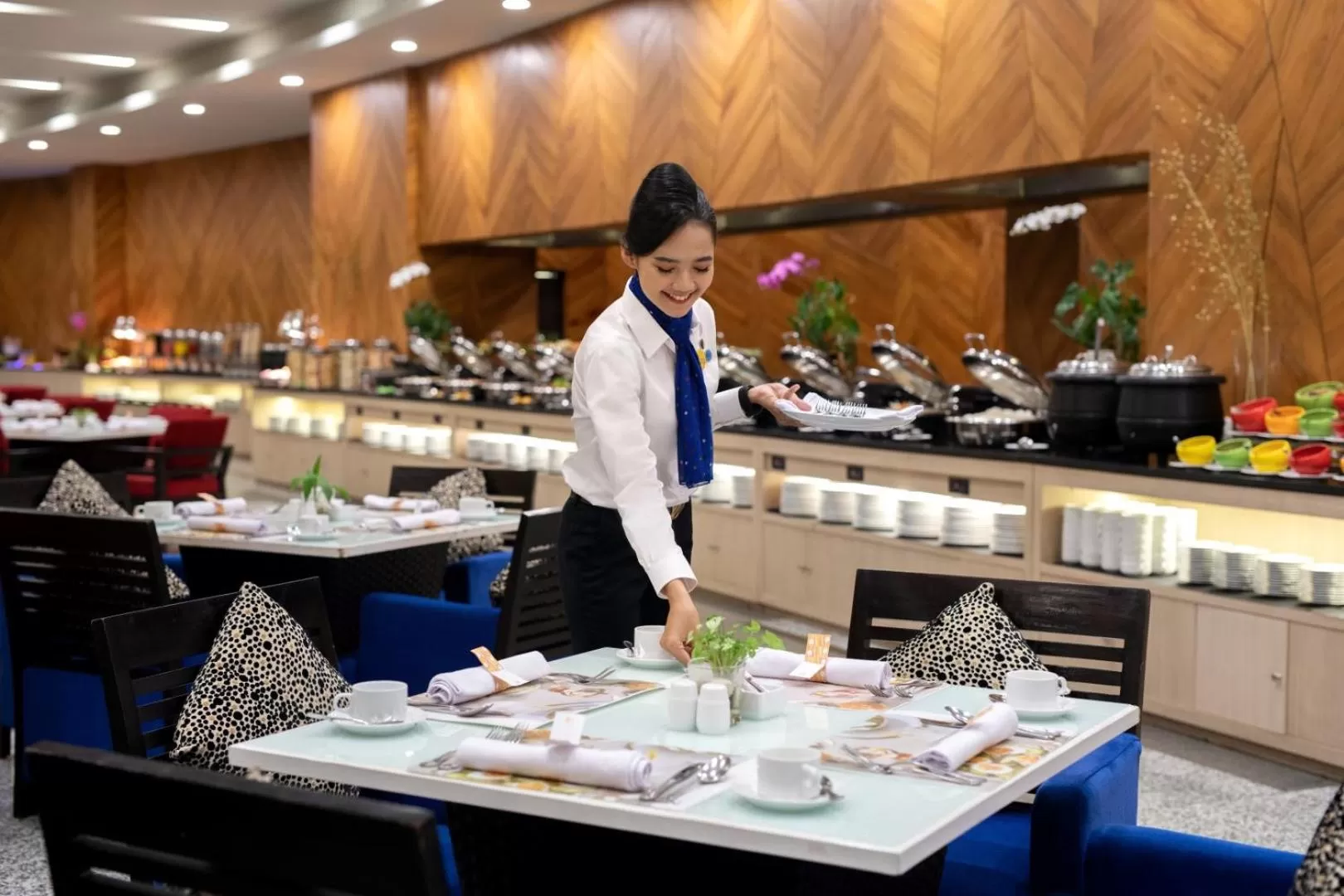 Restaurant/places to eat in Novotel Lampung