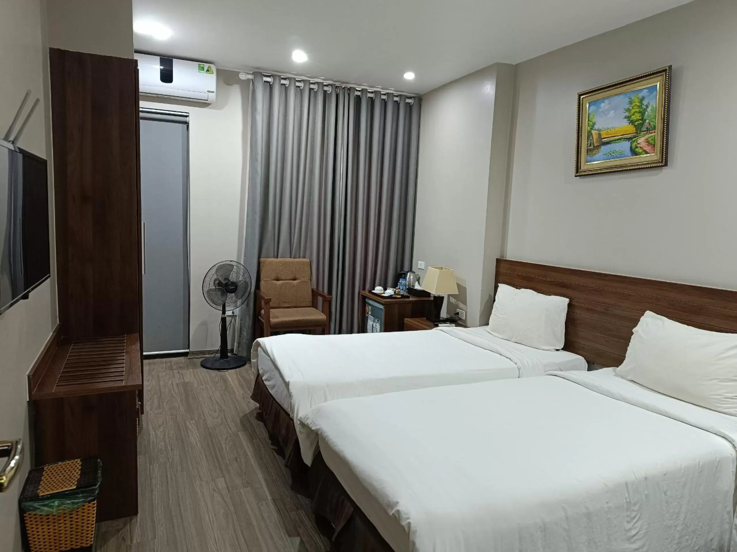 Bed in Victor Hanoi Hotel