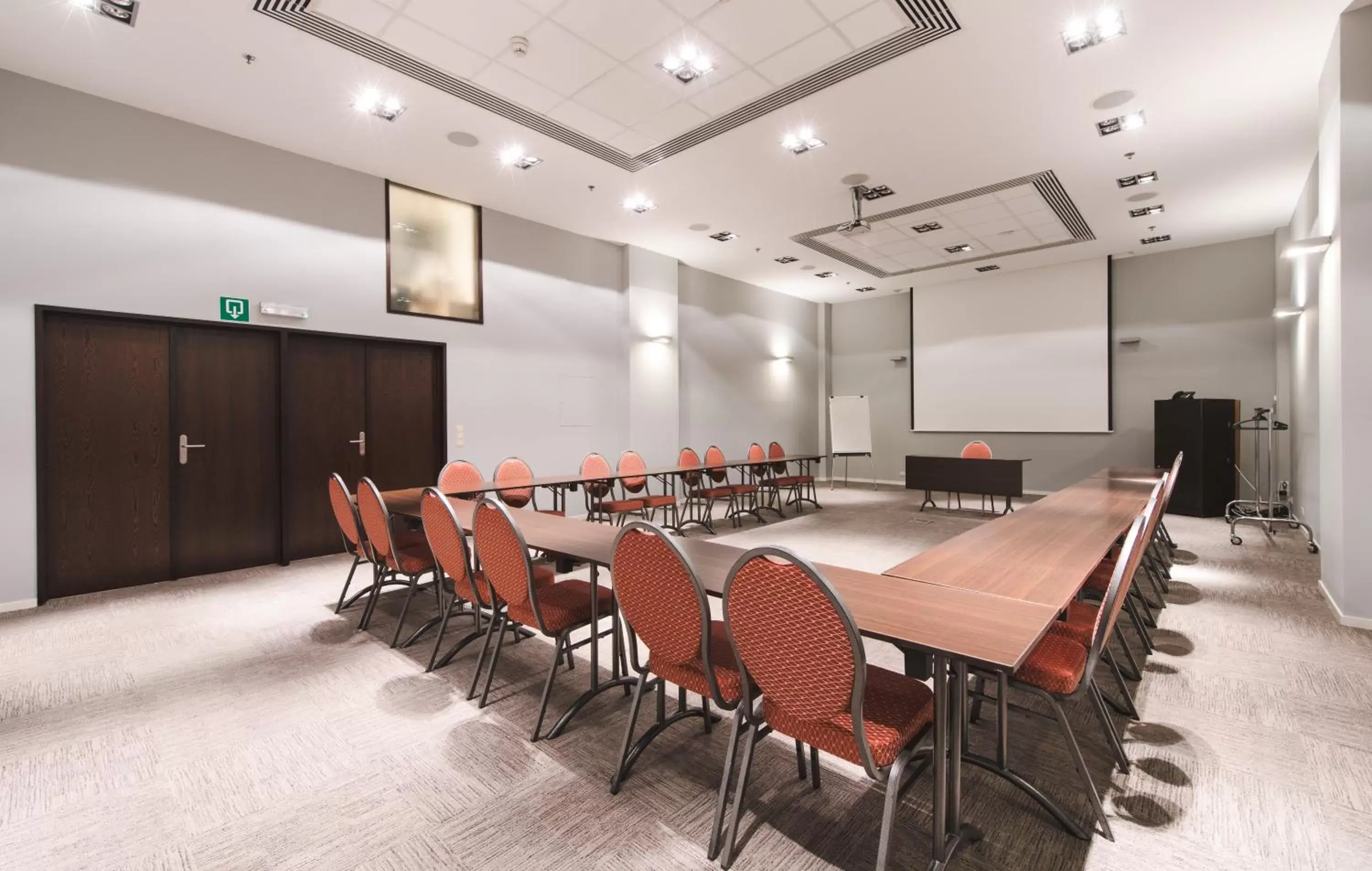 Business facilities in Hotel Chambord