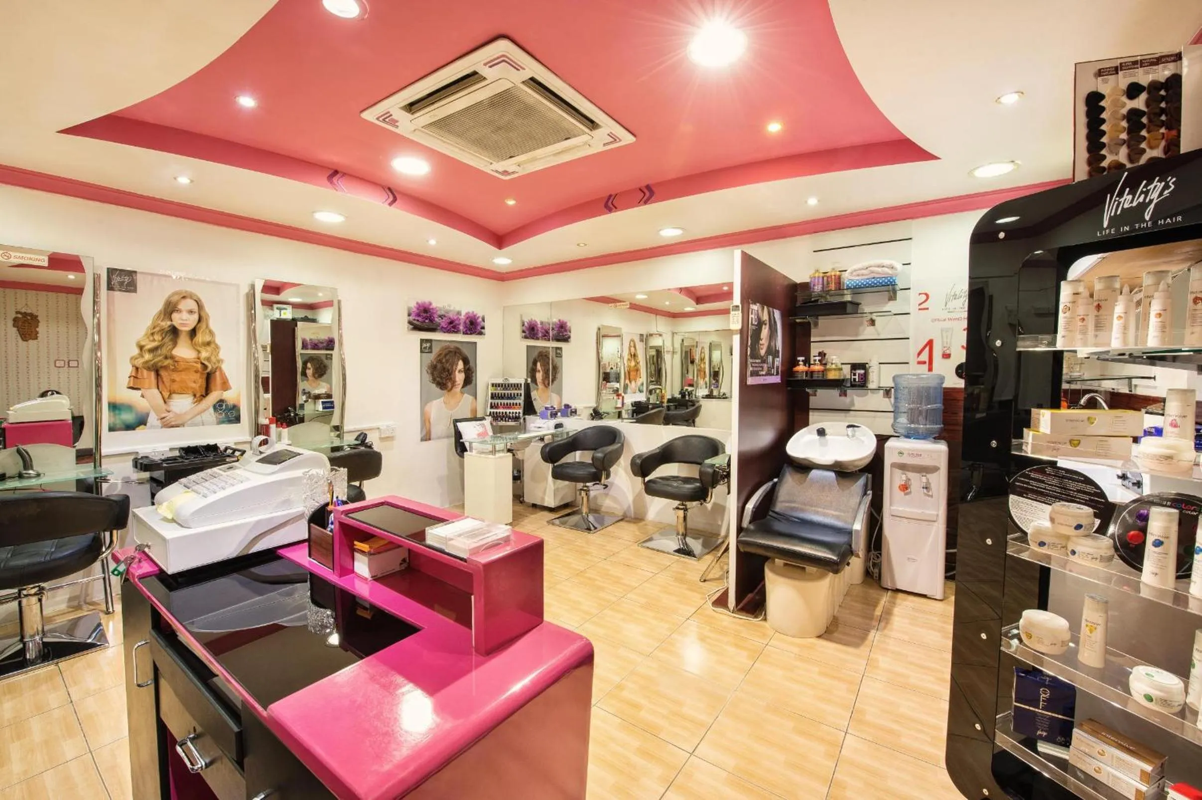 Area and facilities in Grand Central Hotel