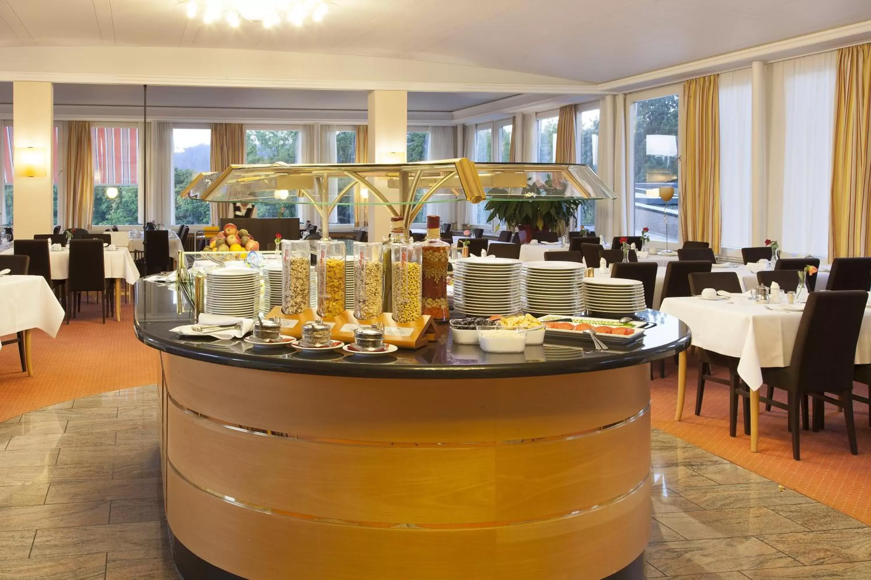 Buffet breakfast, Restaurant/Places to Eat in Hotel Schwarzwald Freudenstadt