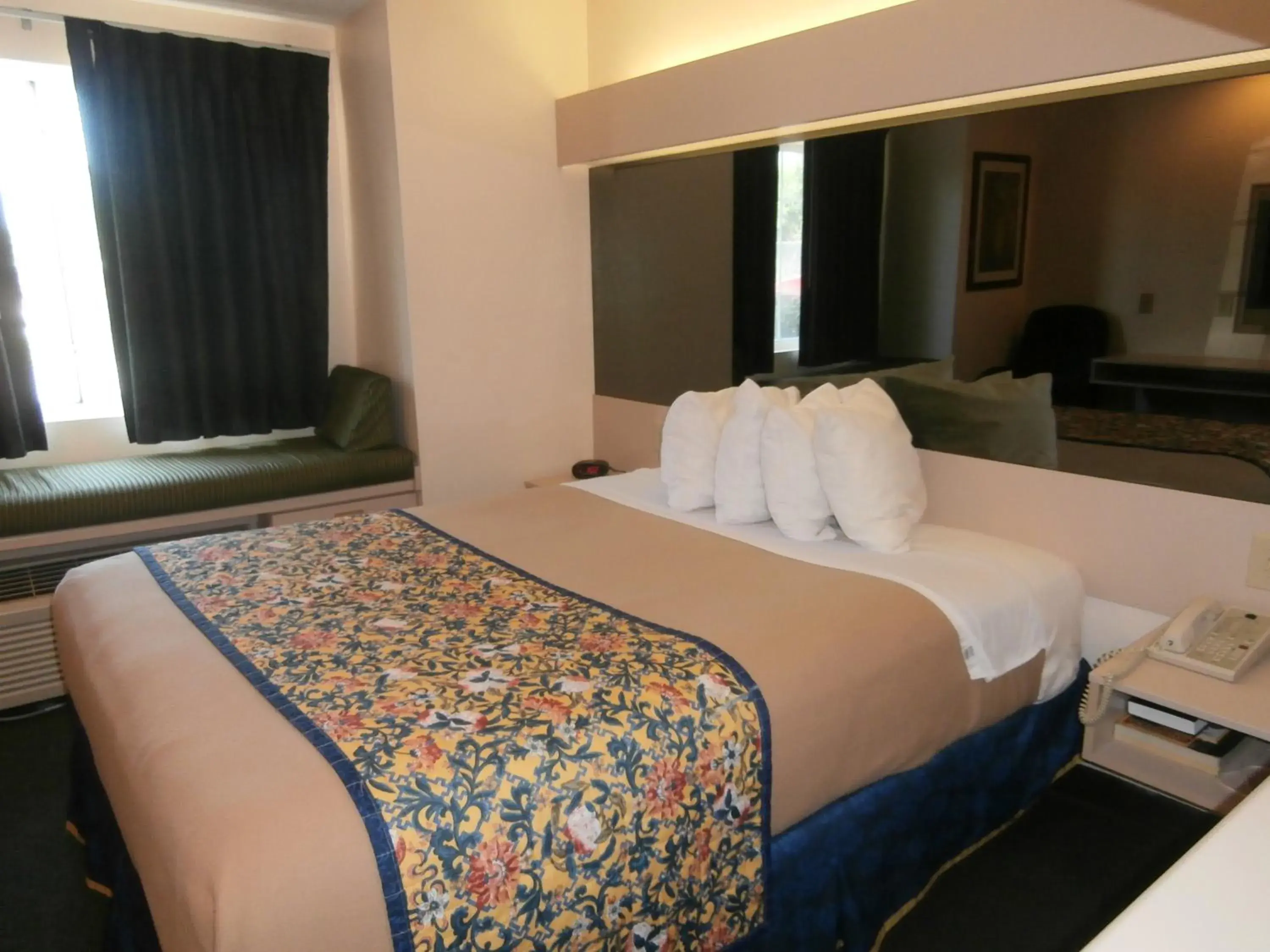 Bed in America's Best Value Inn & Suites-McDonough Bed in America's Best Value Inn & Suites-McDonough