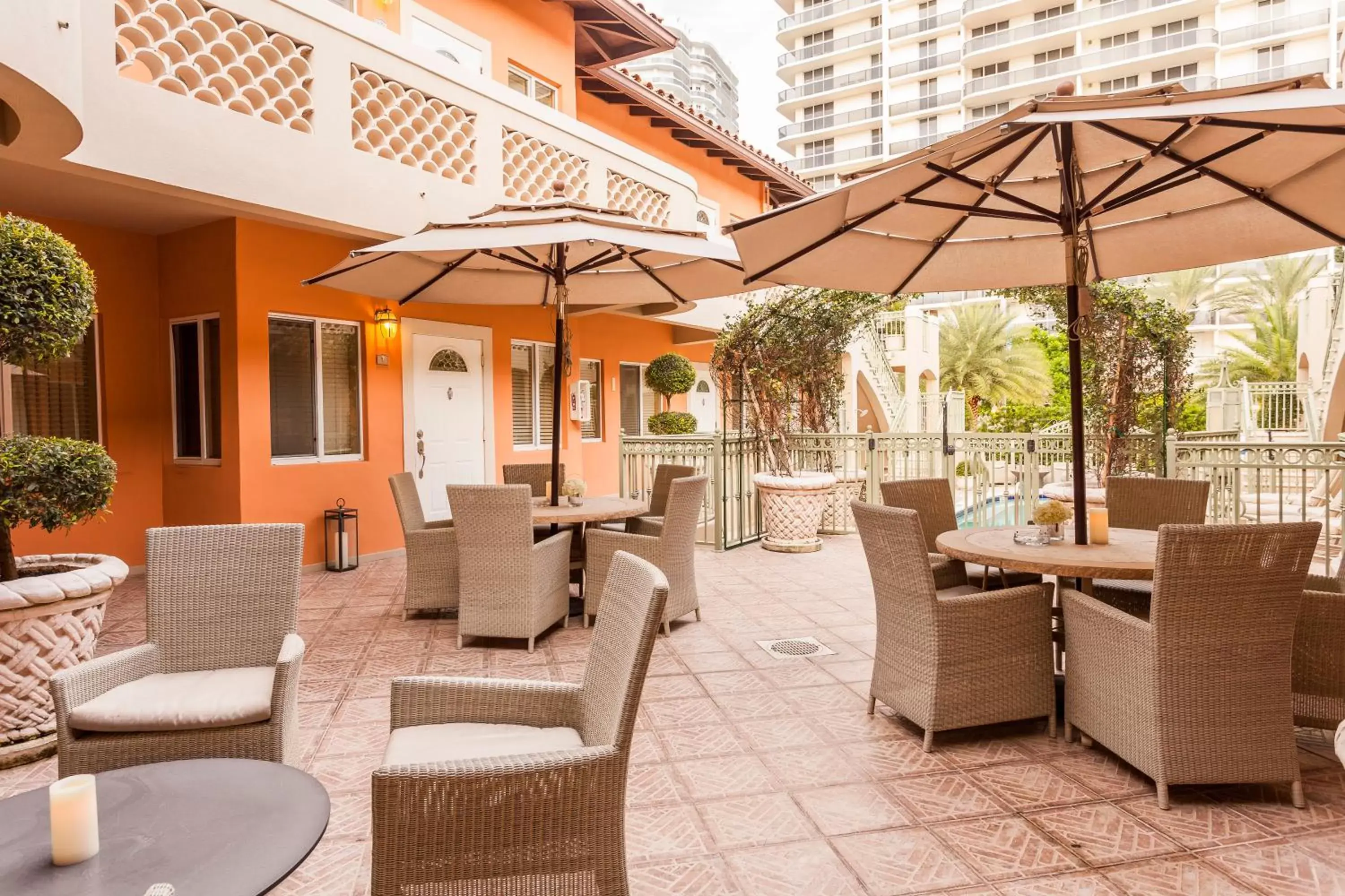 Balcony/Terrace, Lounge/Bar in Sun Harbour Boutique Hotel