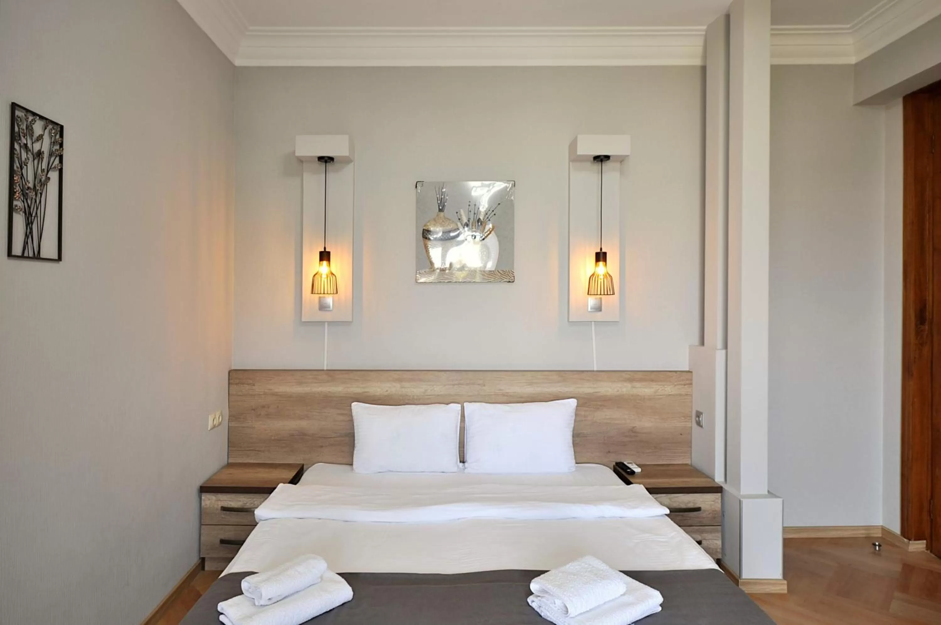 Bedroom, Bed in Hotel Livin