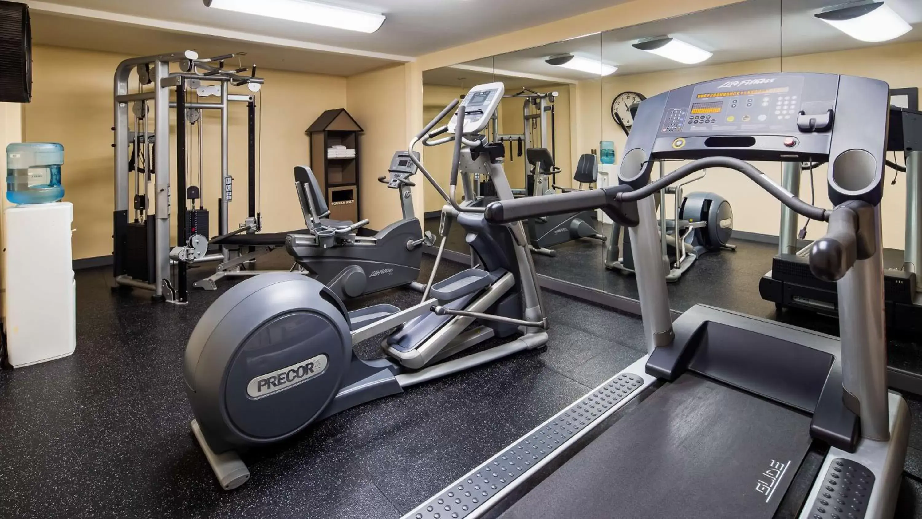 Fitness centre/facilities in Best Western Shenandoah Inn Fitness centre/facilities in Best Western Shenandoah Inn