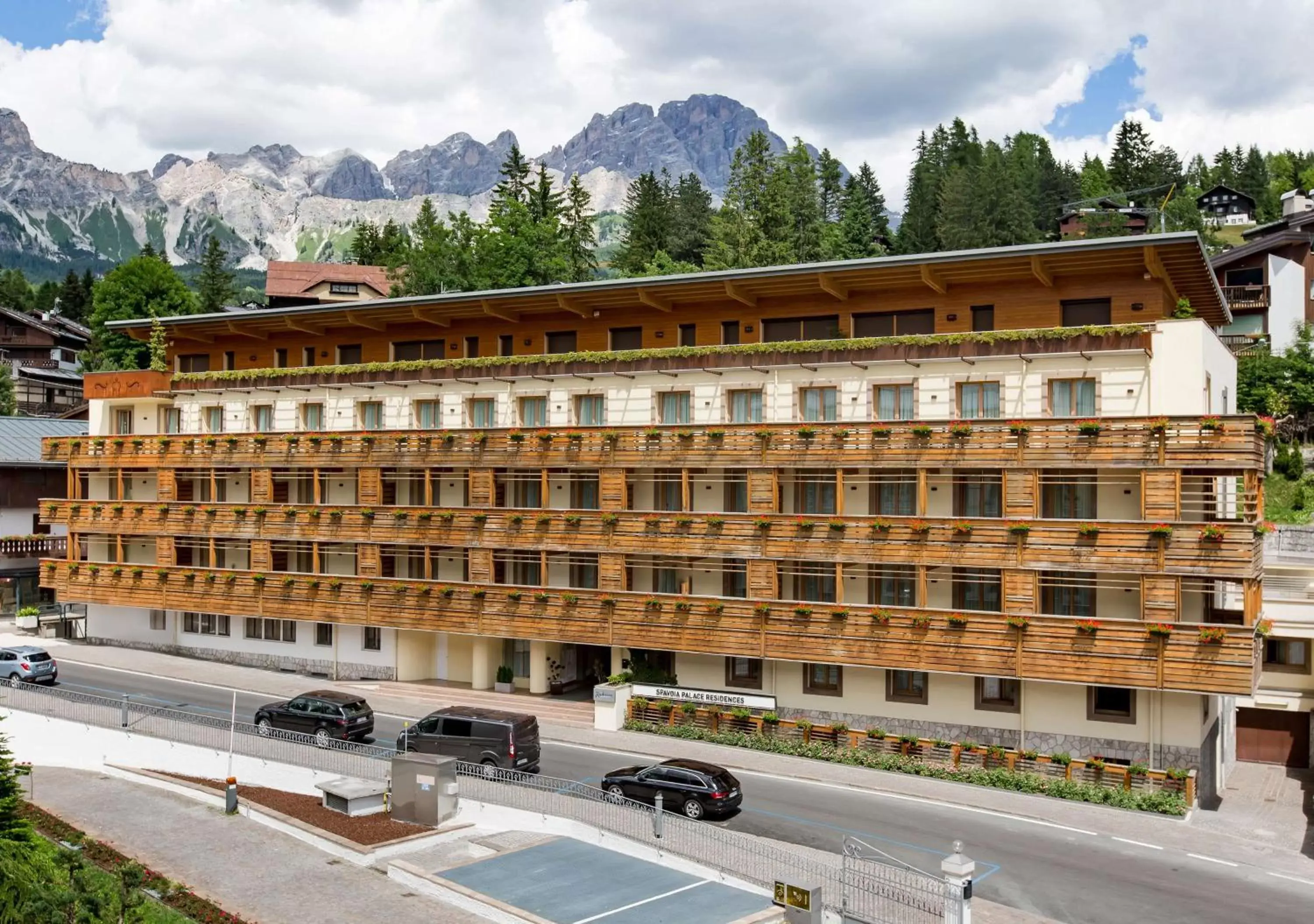 Property Building in Radisson Residences Savoia Palace Cortina d’Ampezzo