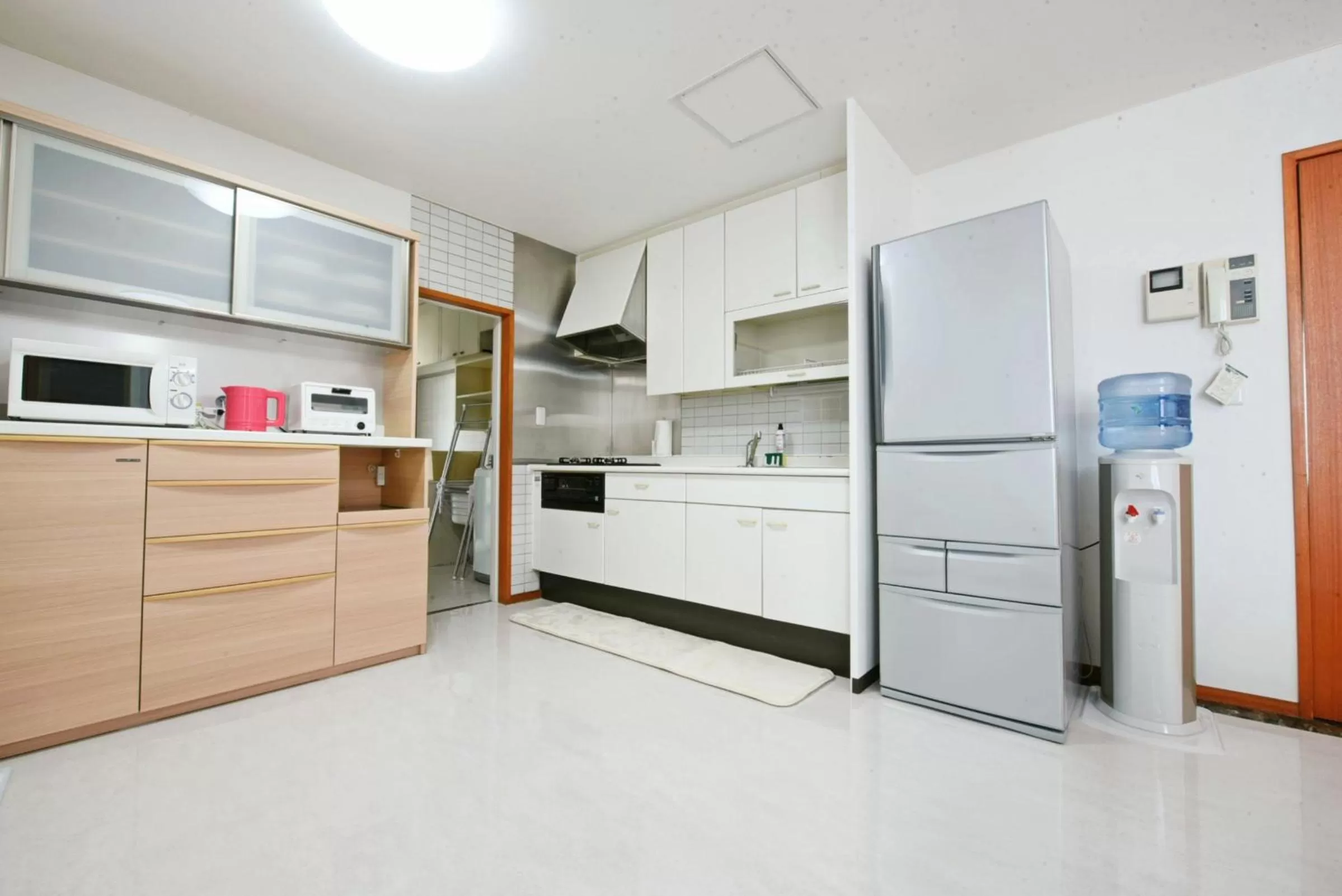 Kitchen or kitchenette, Kitchen/Kitchenette in Hostel PLEASURE MARUYAMA