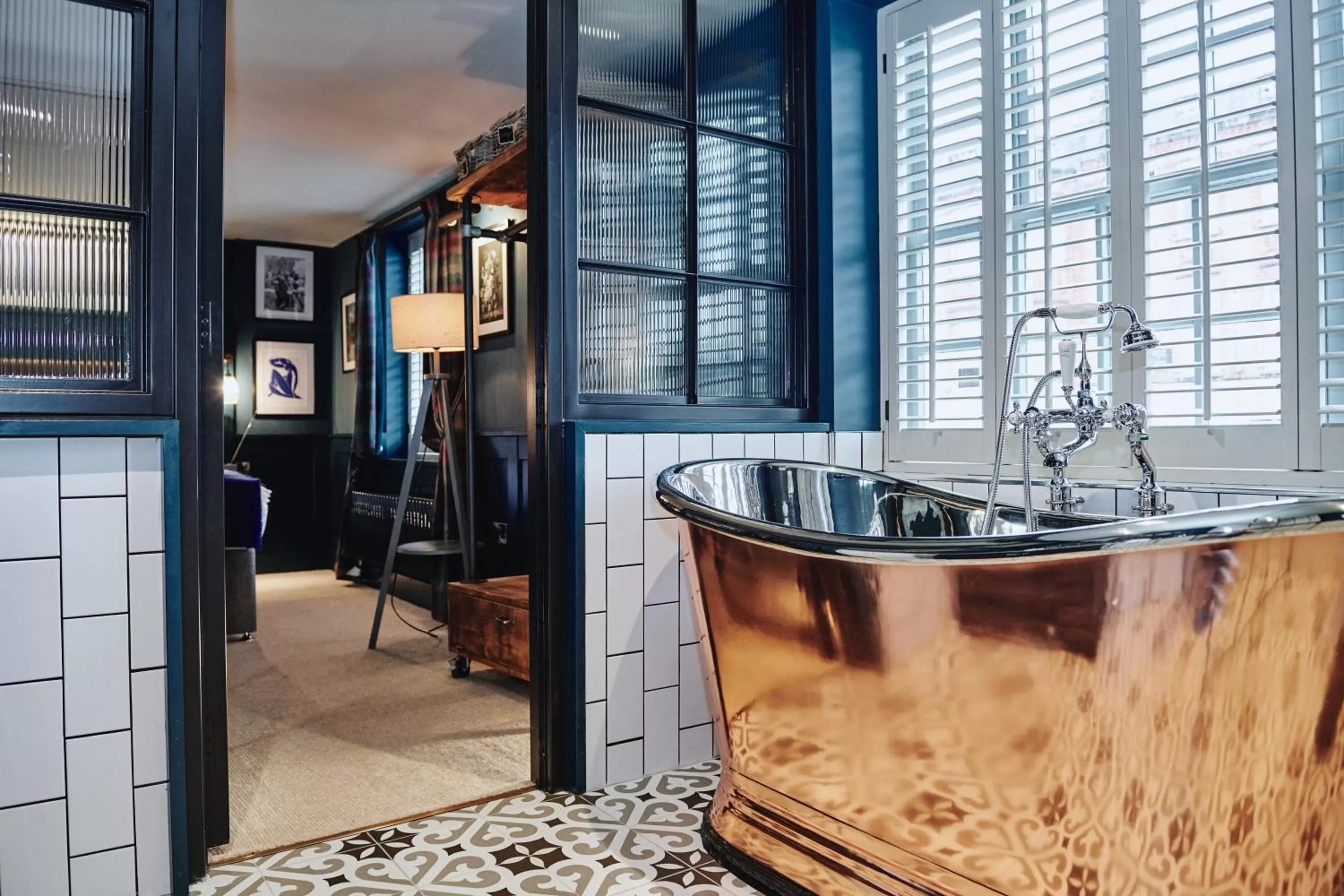 Bathroom in Kings Arms - Egham-Windsor