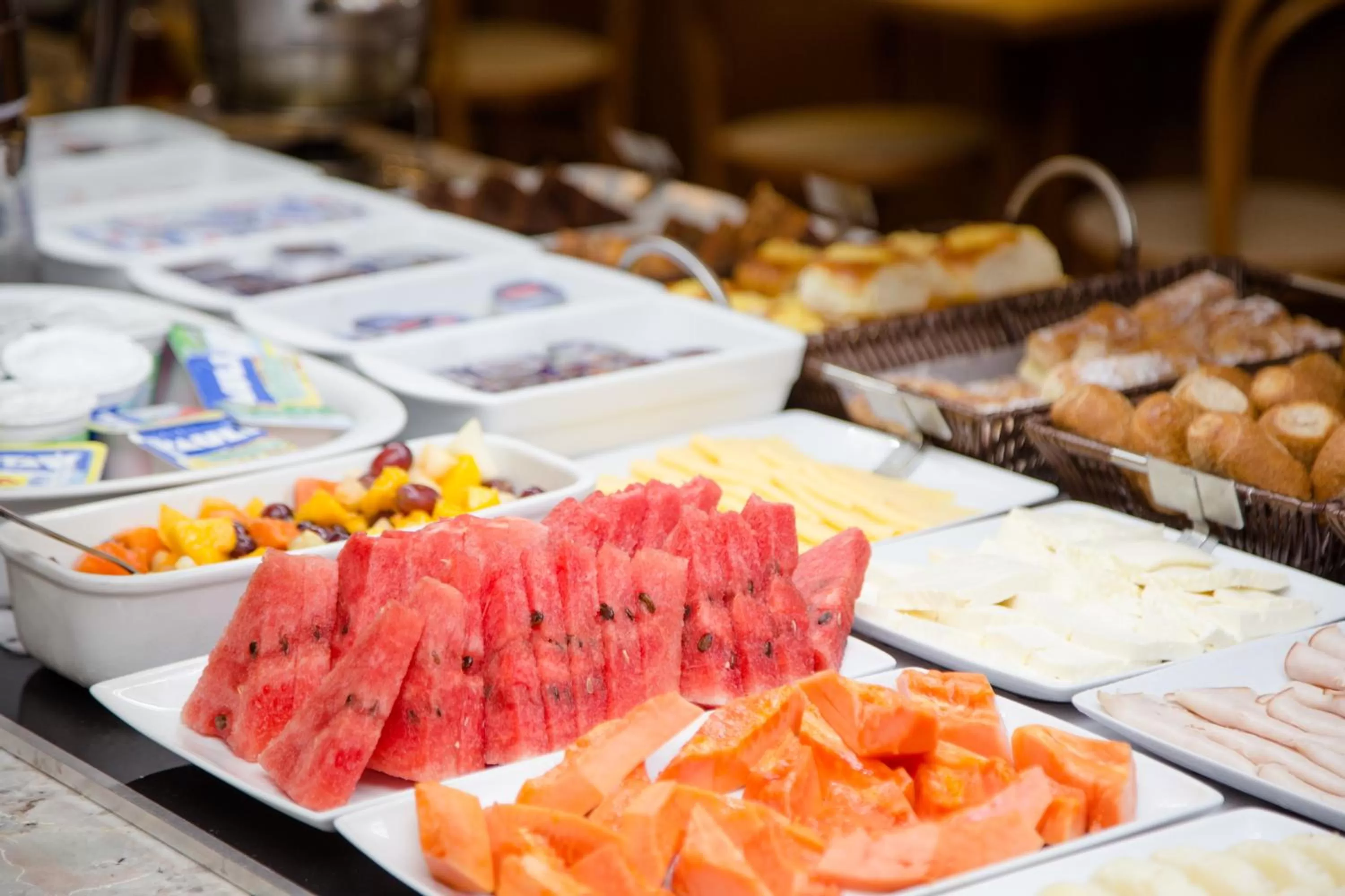 Breakfast in Windsor Asturias Hotel