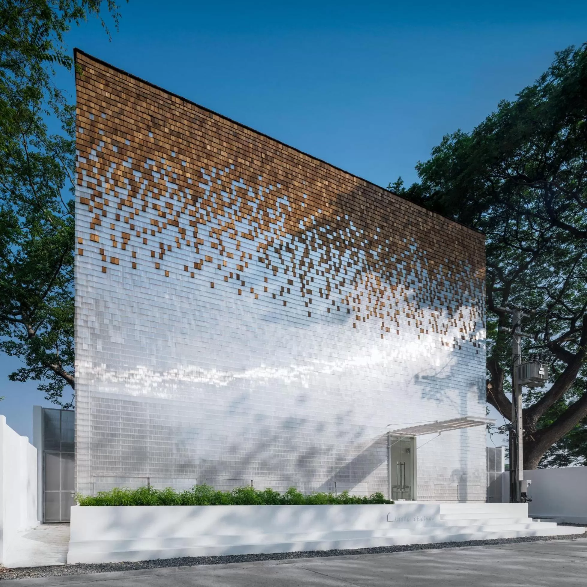 Property building in Little Shelter Hotel Chiangmai