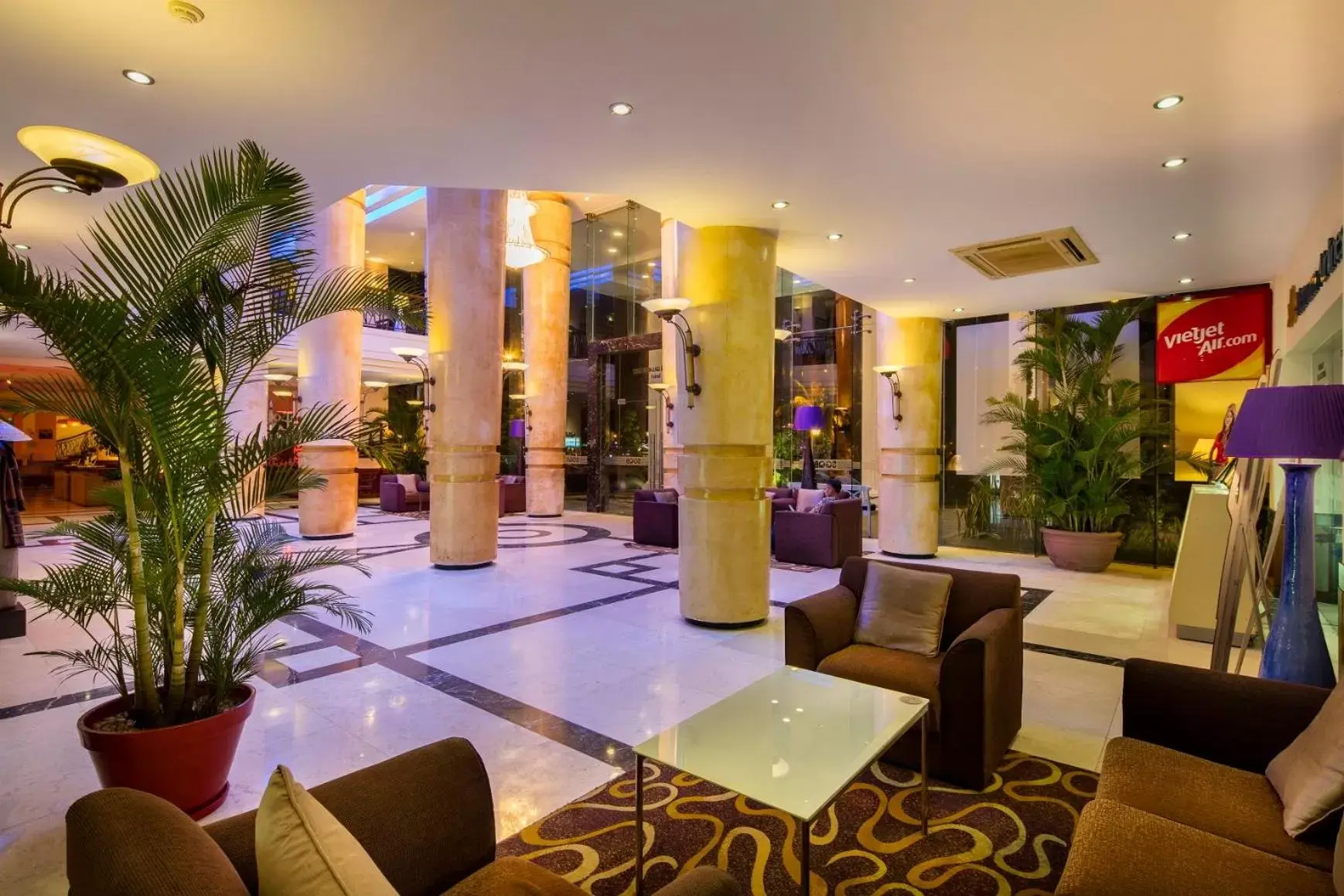 Lounge or bar, Lobby/Reception in Sai Gon Quang Binh Hotel