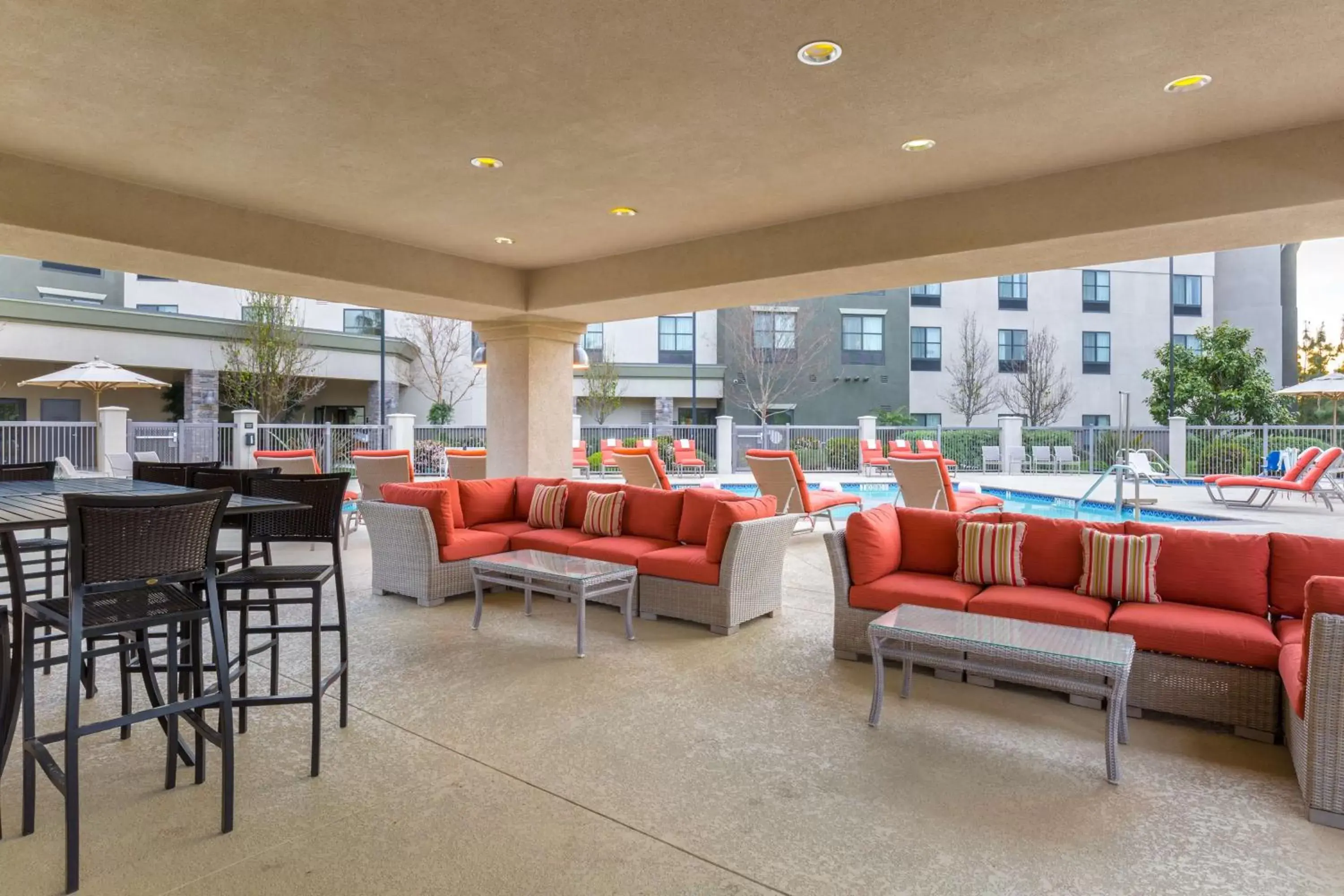 Patio in Hampton Inn & Suites San Diego-Poway