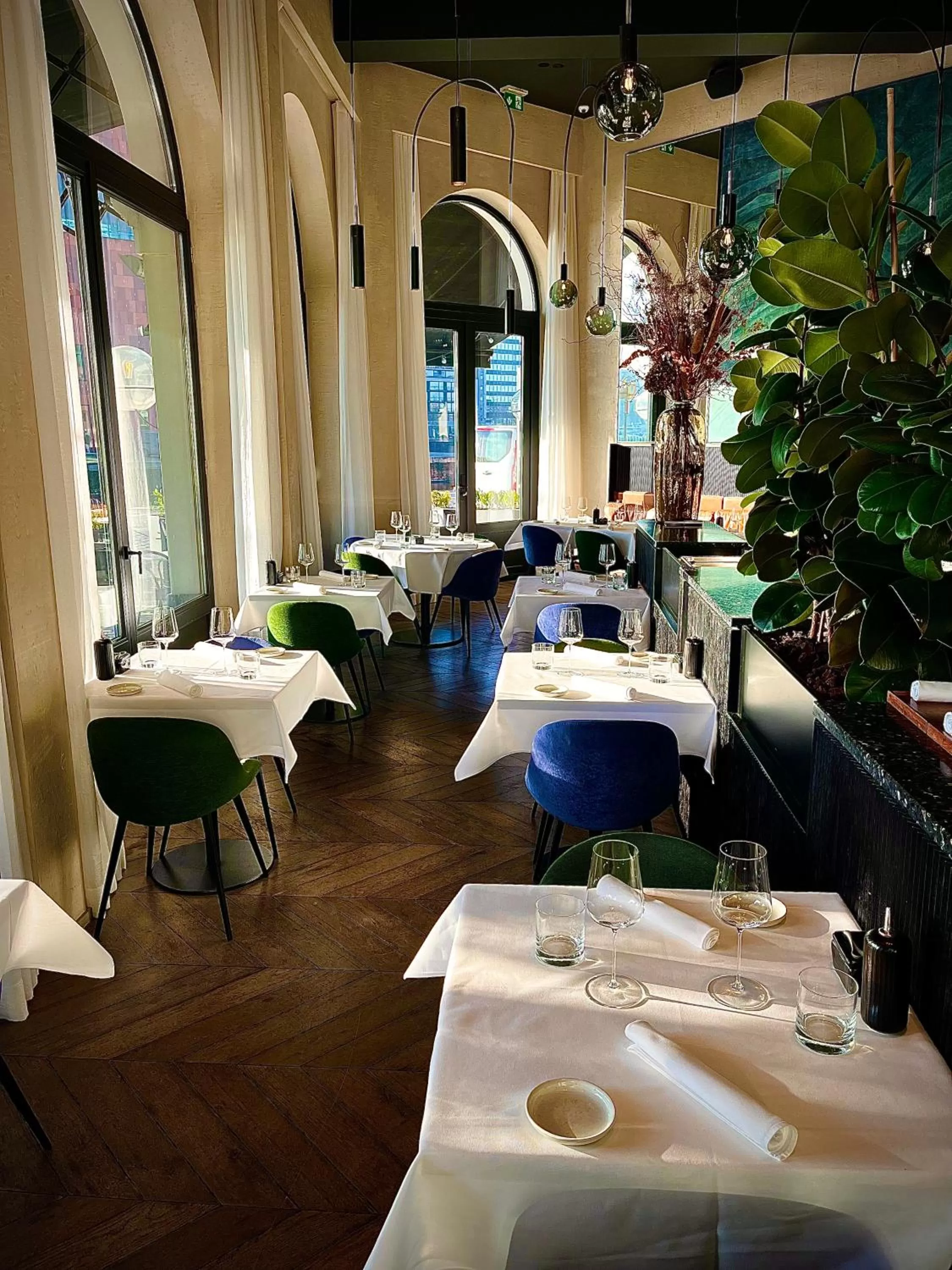 Restaurant/places to eat in U Eat & Sleep Antwerp