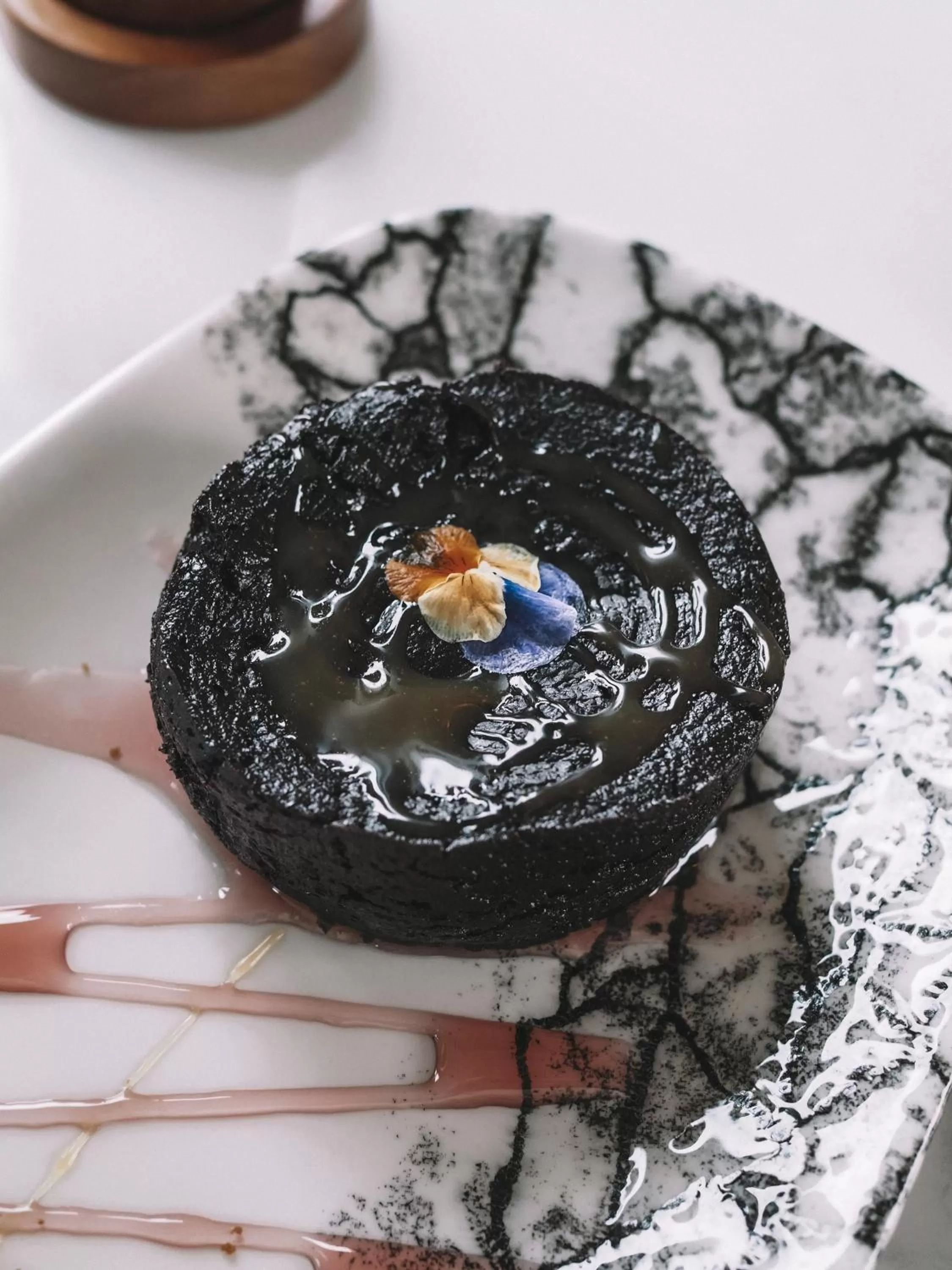 Food and drinks in Courtyard by Marriott London Heathrow Airport