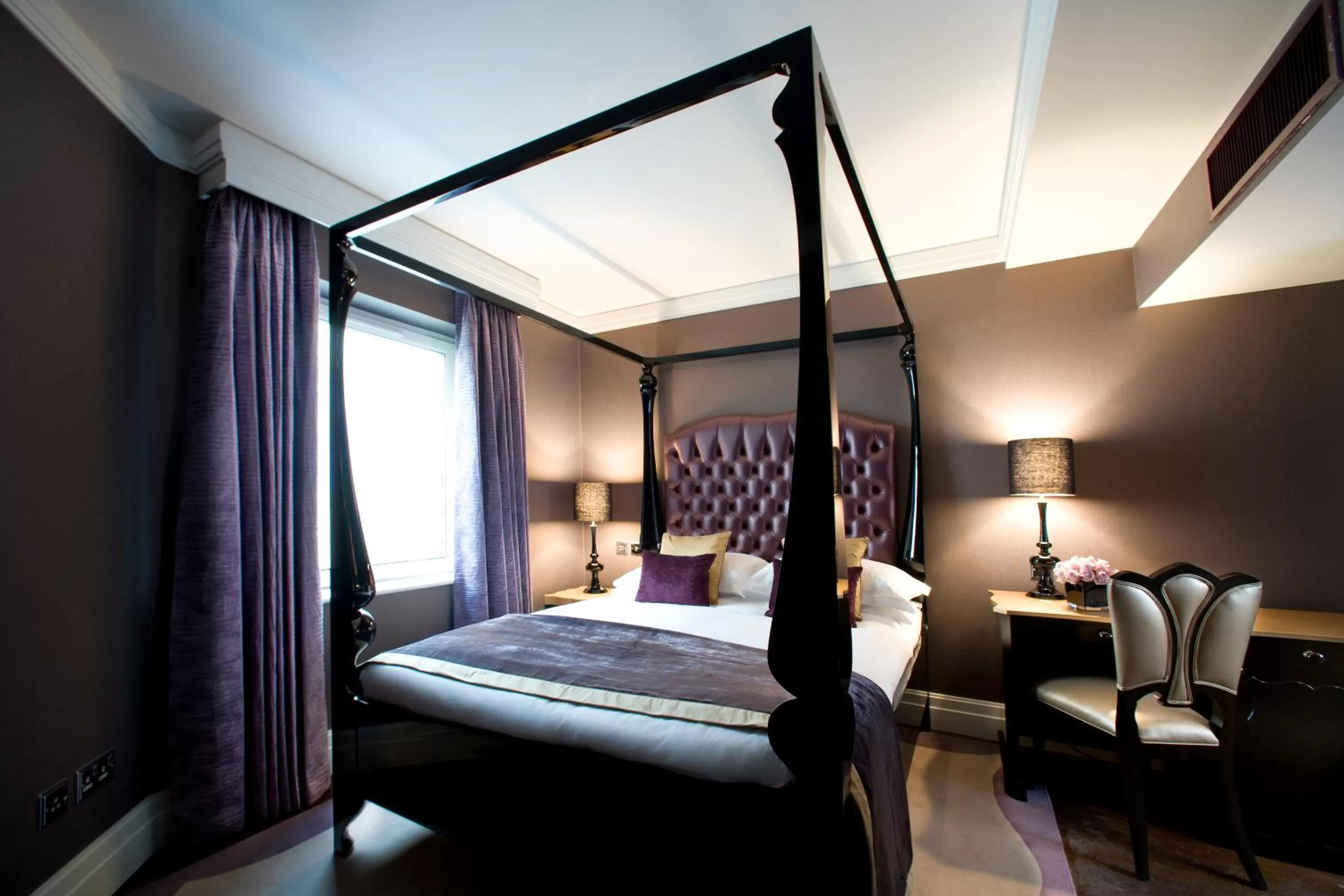 Bedroom, Bed in Karma Sanctum Soho Hotel